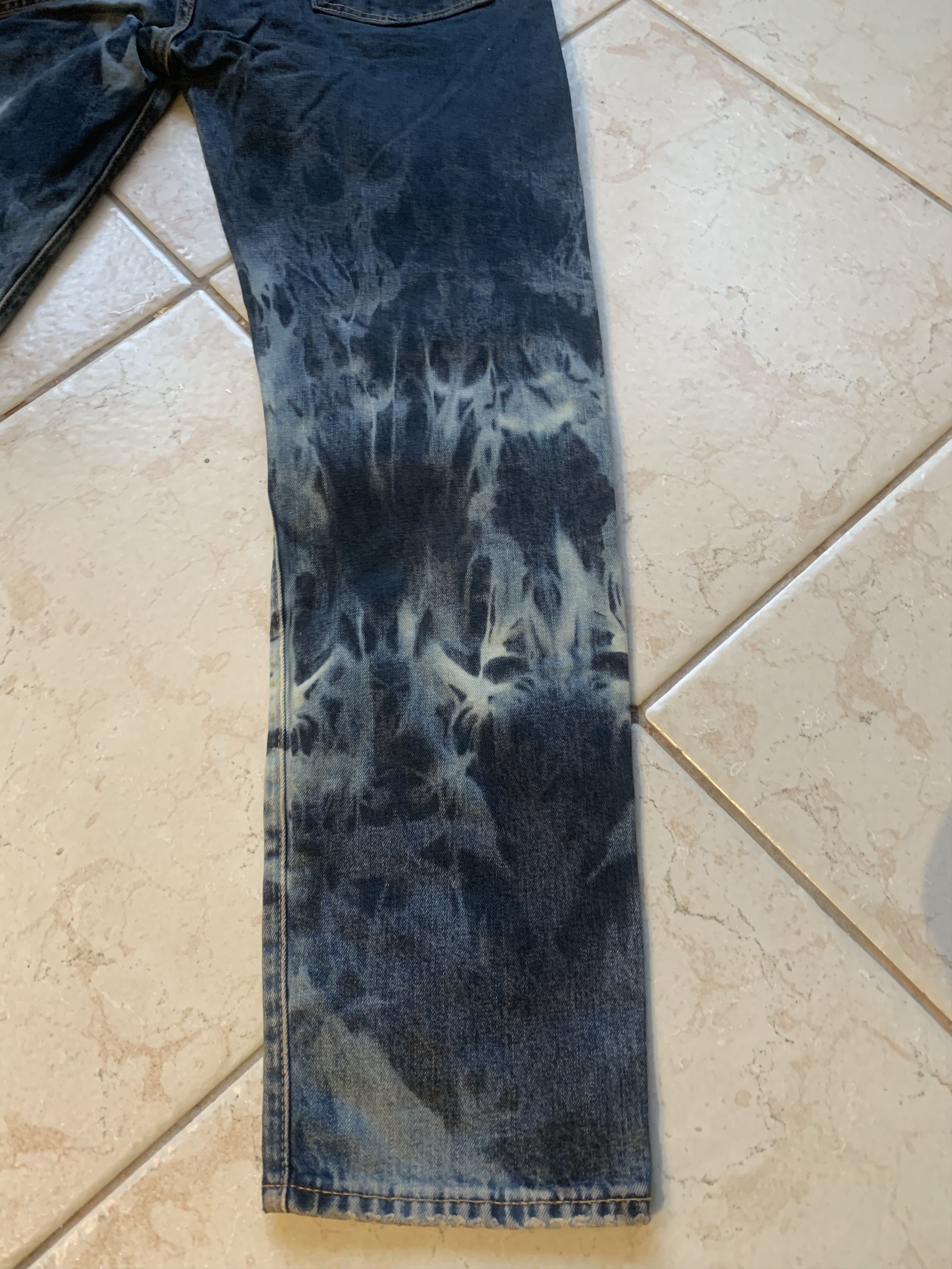 Levi's Brand new Levis + awesome bleached custom “ghosts shades” Size US 32 / EU 48 - 7 Thumbnail