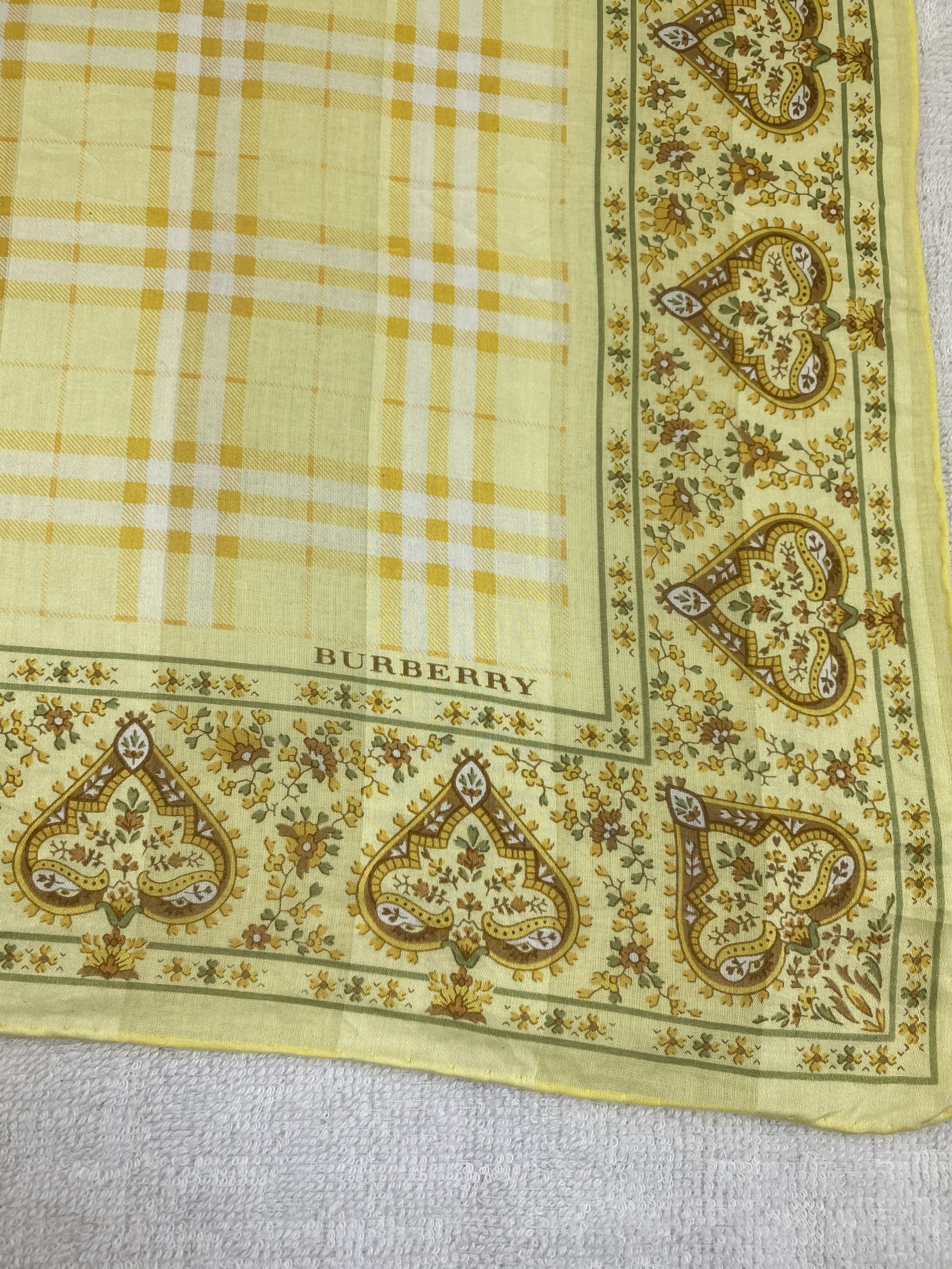 Burberry Burberry Handkerchief / Bandana / Neckerchief Size ONE SIZE - 5 Thumbnail