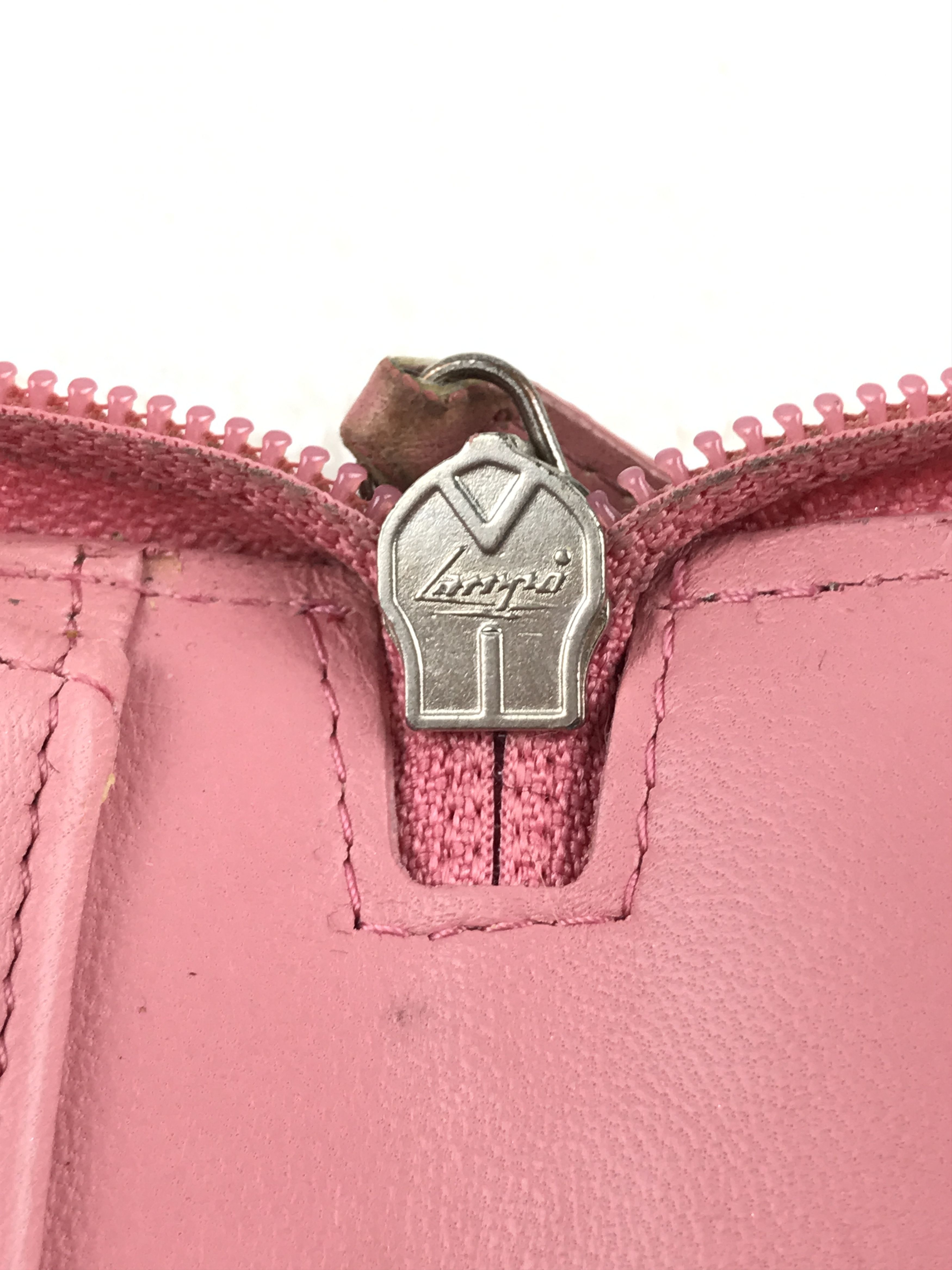Chanel × Vintage Chanel Pink Embossed Camellia Wallet Zip Around With Box Size ONE SIZE - 11 Thumbnail