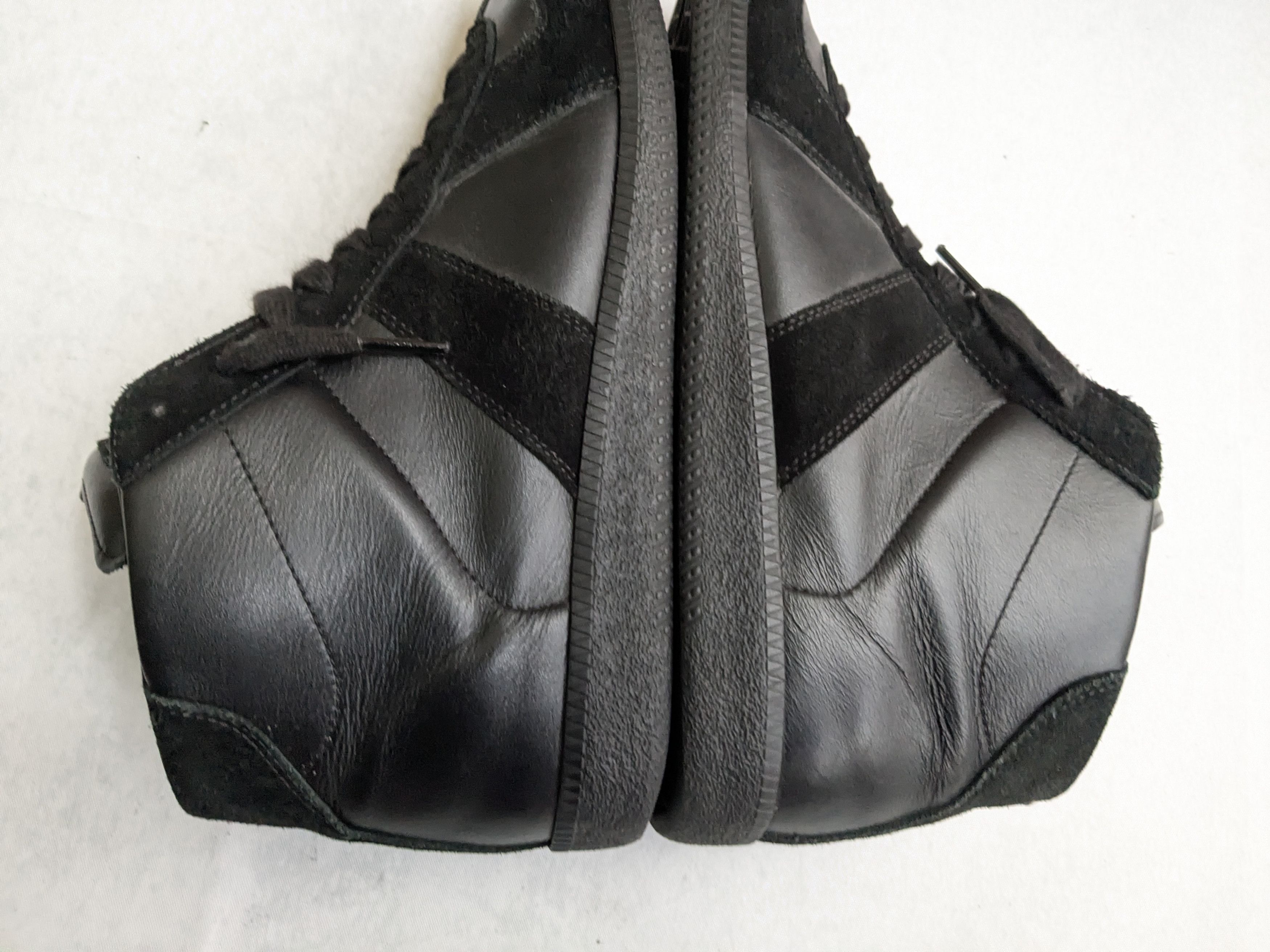Maison Margiela Maison Margiela Replica GAT Black 10 43 High Tops Size US 10 / EU 43 - 9 Thumbnail