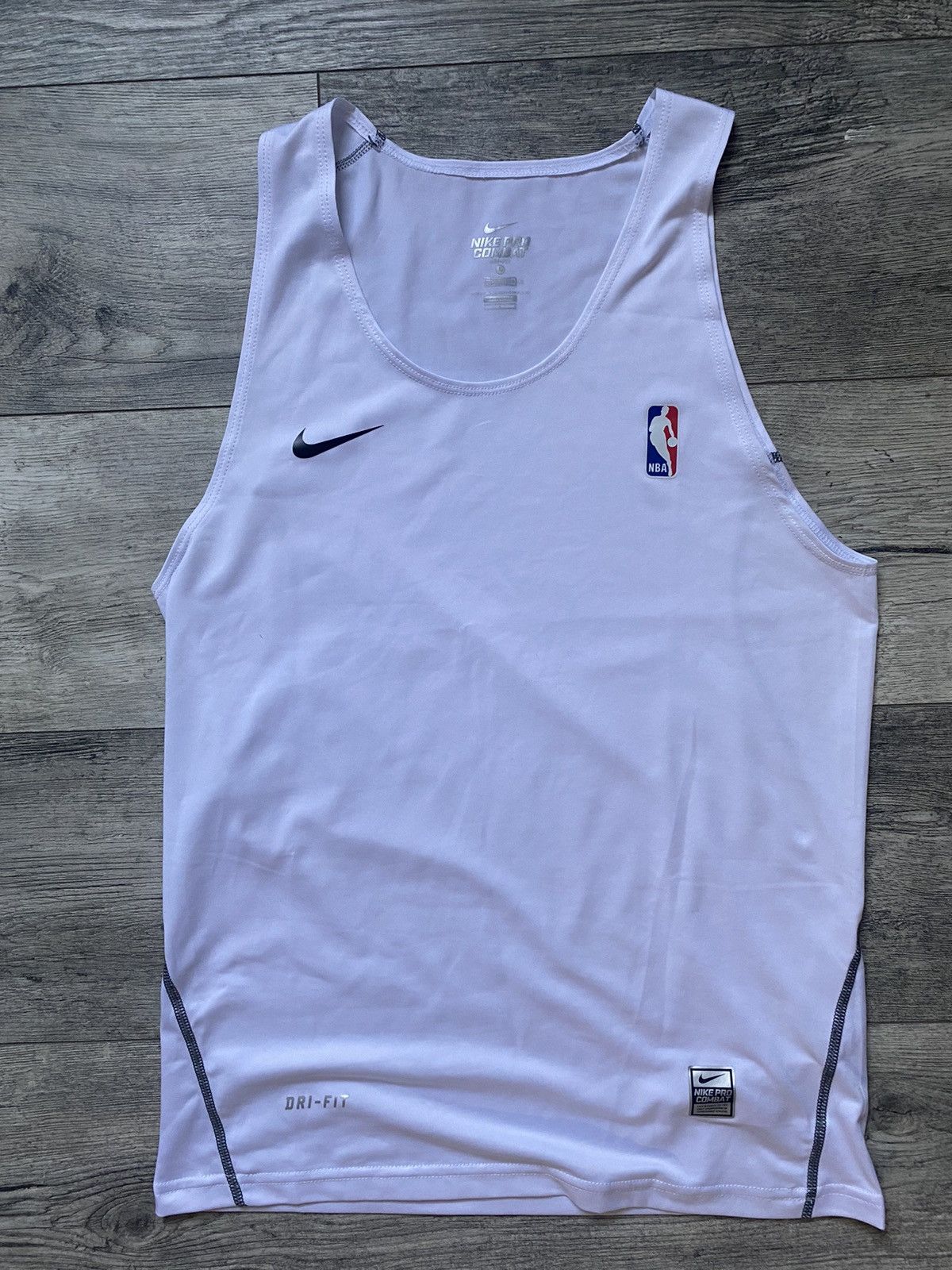 Nike pro combat nba deals