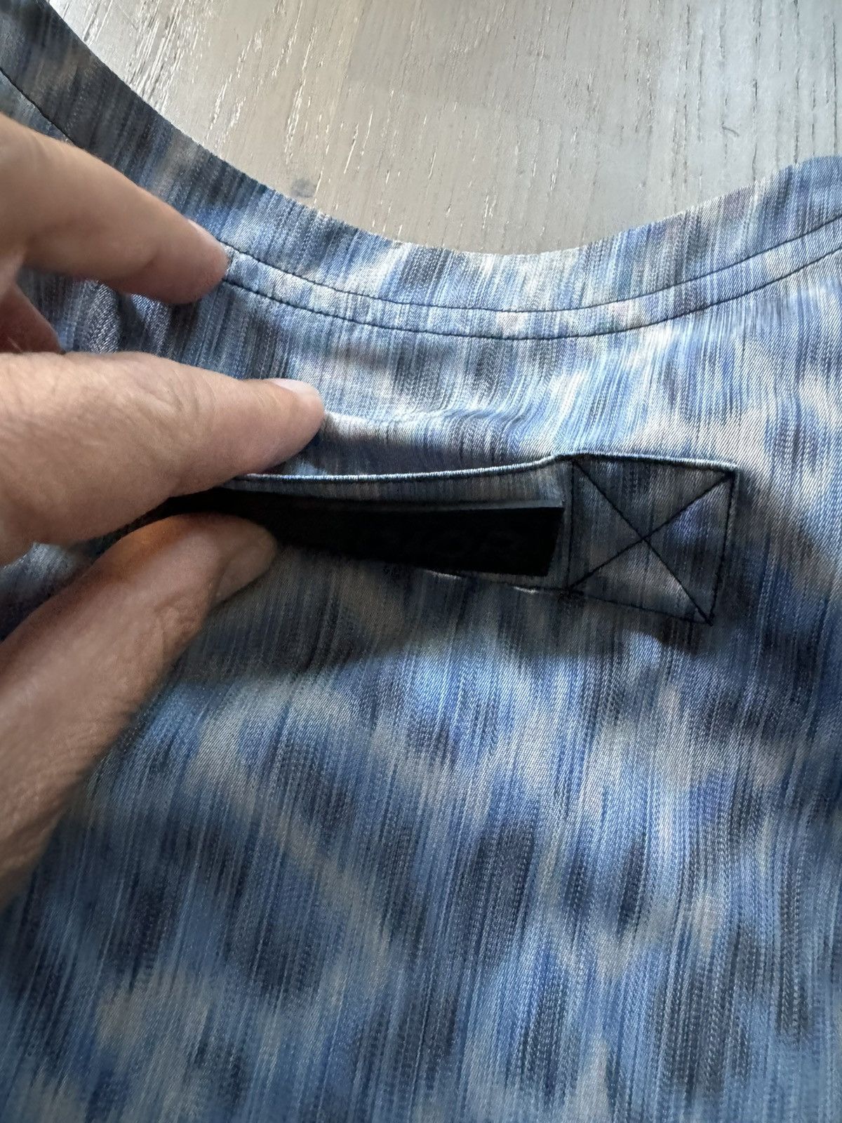 Dior DIOR men tshirt STUDY DESCRIPTION AND PHOTOS PROPERLY Size US S / EU 44-46 / 1 - 12 Thumbnail