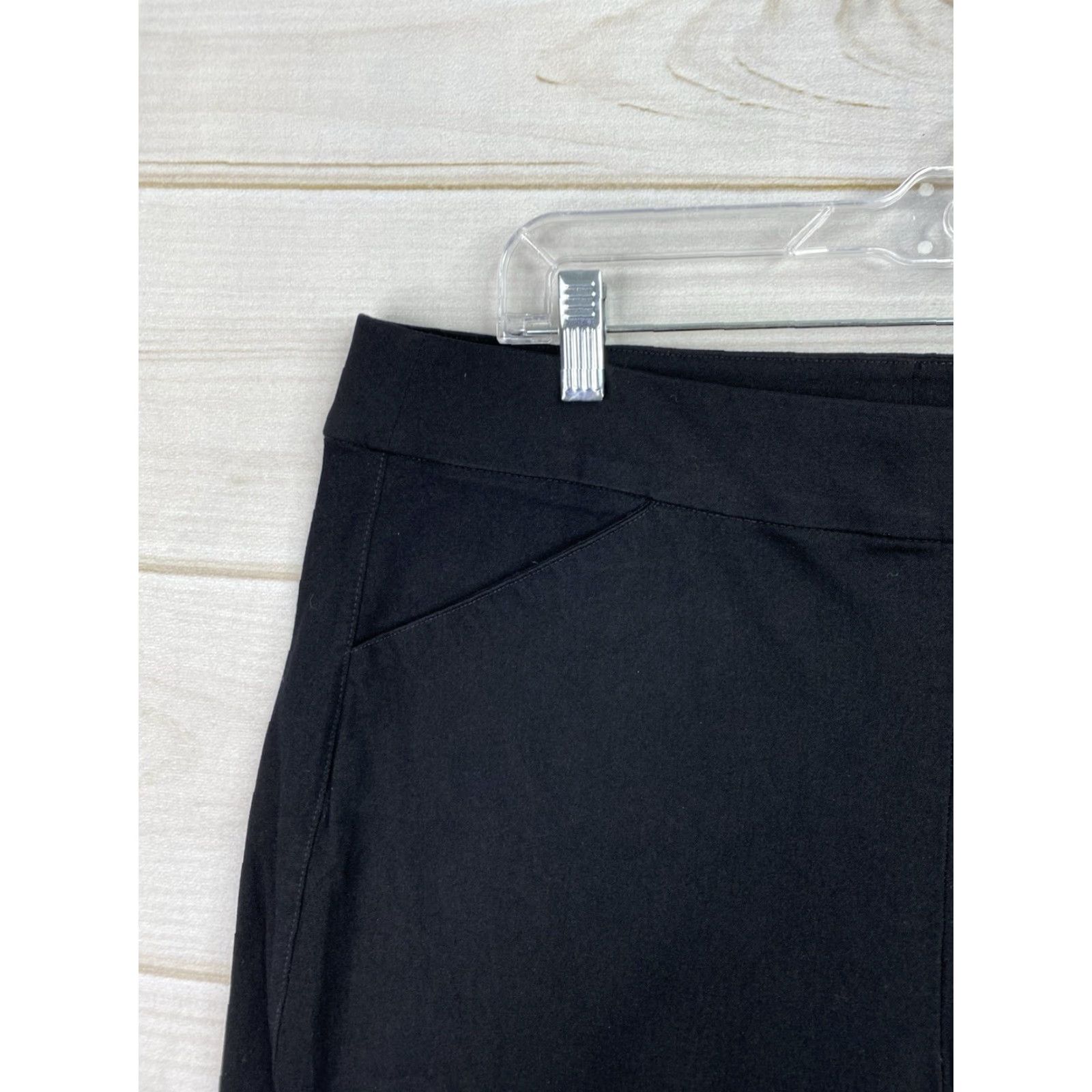 Vintage Chicos Black Ponte Knit Travel Pants Womens 3 XL 16 Ankle Pockets Pull On Size 40" / US 18 - 2 Thumbnail