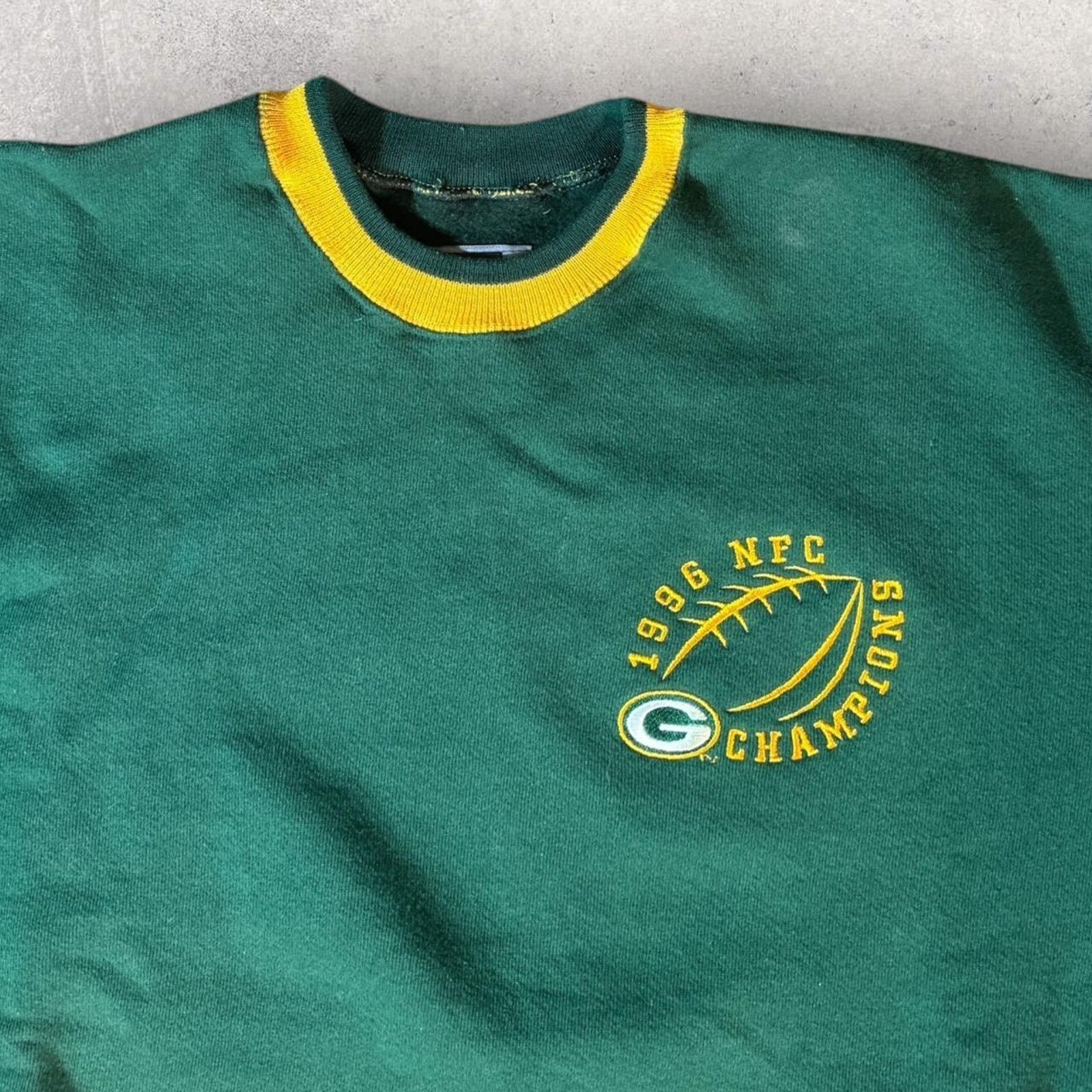 NFL × Vintage 1996 Green and Yellow Packers Crewneck Size US L / EU 52-54 / 3 - 3 Thumbnail