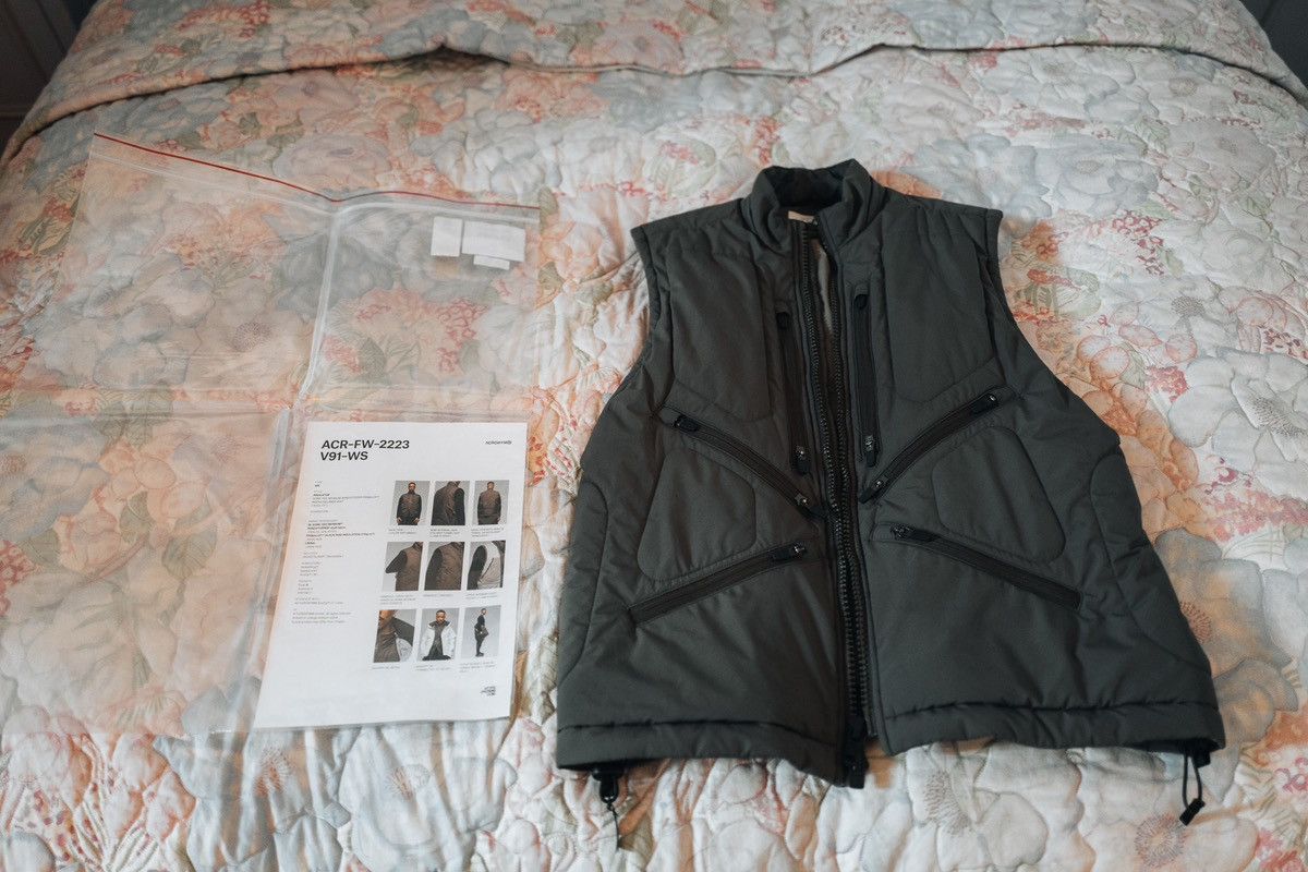 Image of Acronym V91 Insulator Vest Backer Grey, Men's (Size Small)