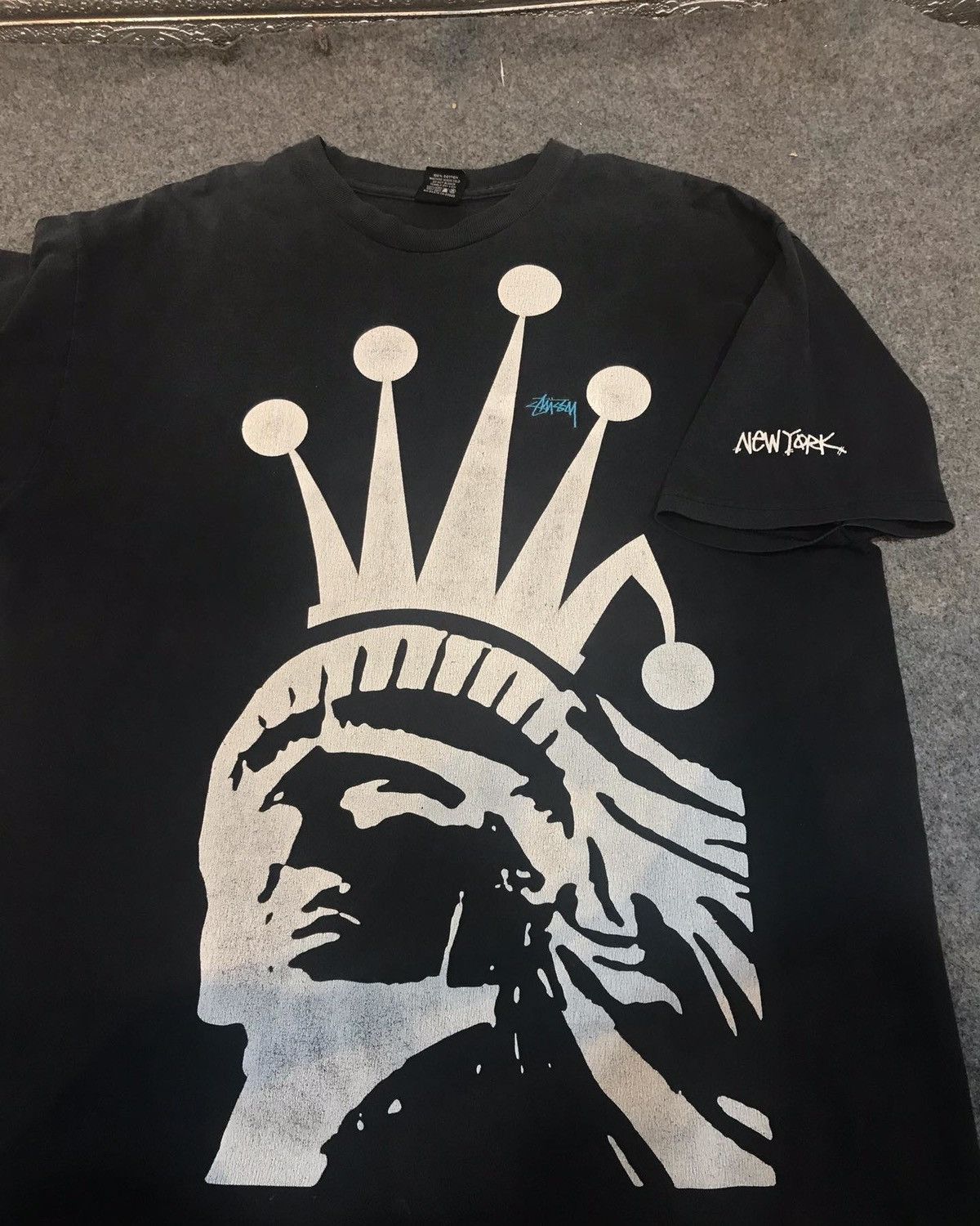 Stussy T-shirt STUSSY LIBERTY 90s Size US L / EU 52-54 / 3 - 4 Thumbnail