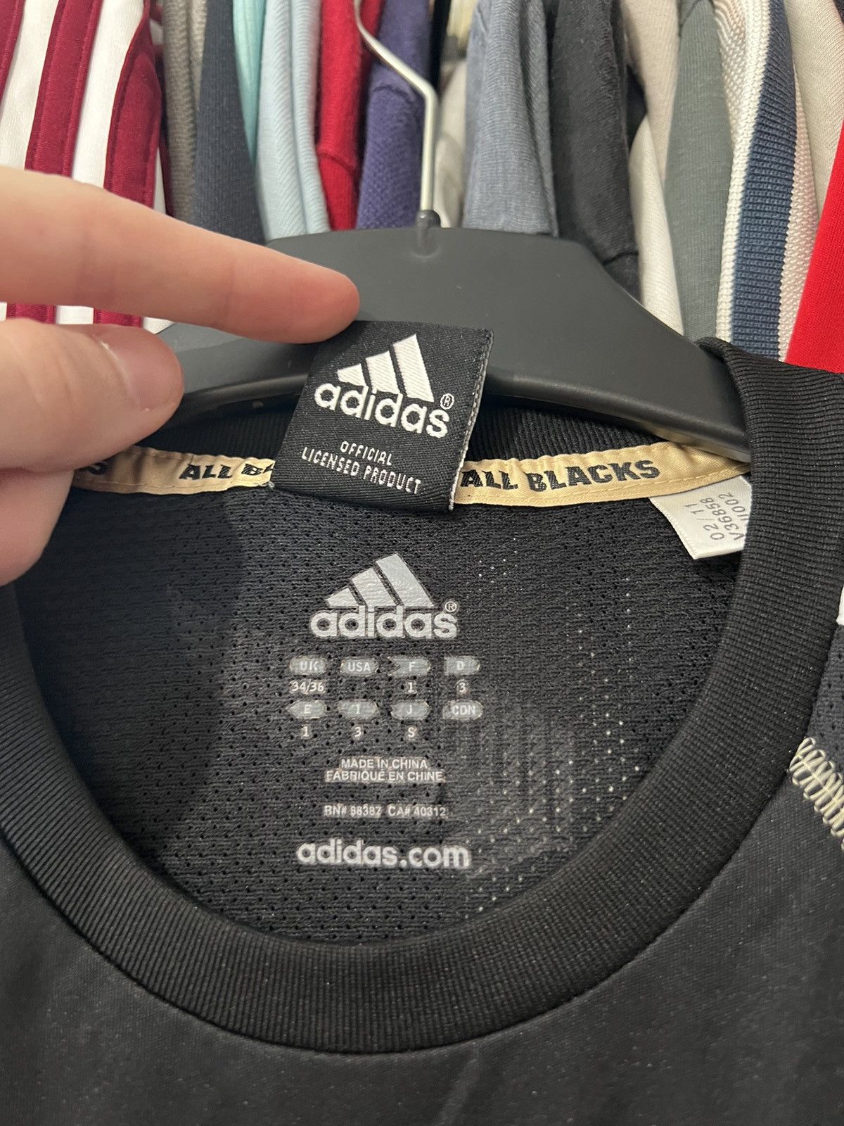 Adidas 2011/2012 ADIDAS NEW ZEALAND ALL BLACKS RUGBY TRAINING SHIRT Size US S / EU 44-46 / 1 - 7 Thumbnail