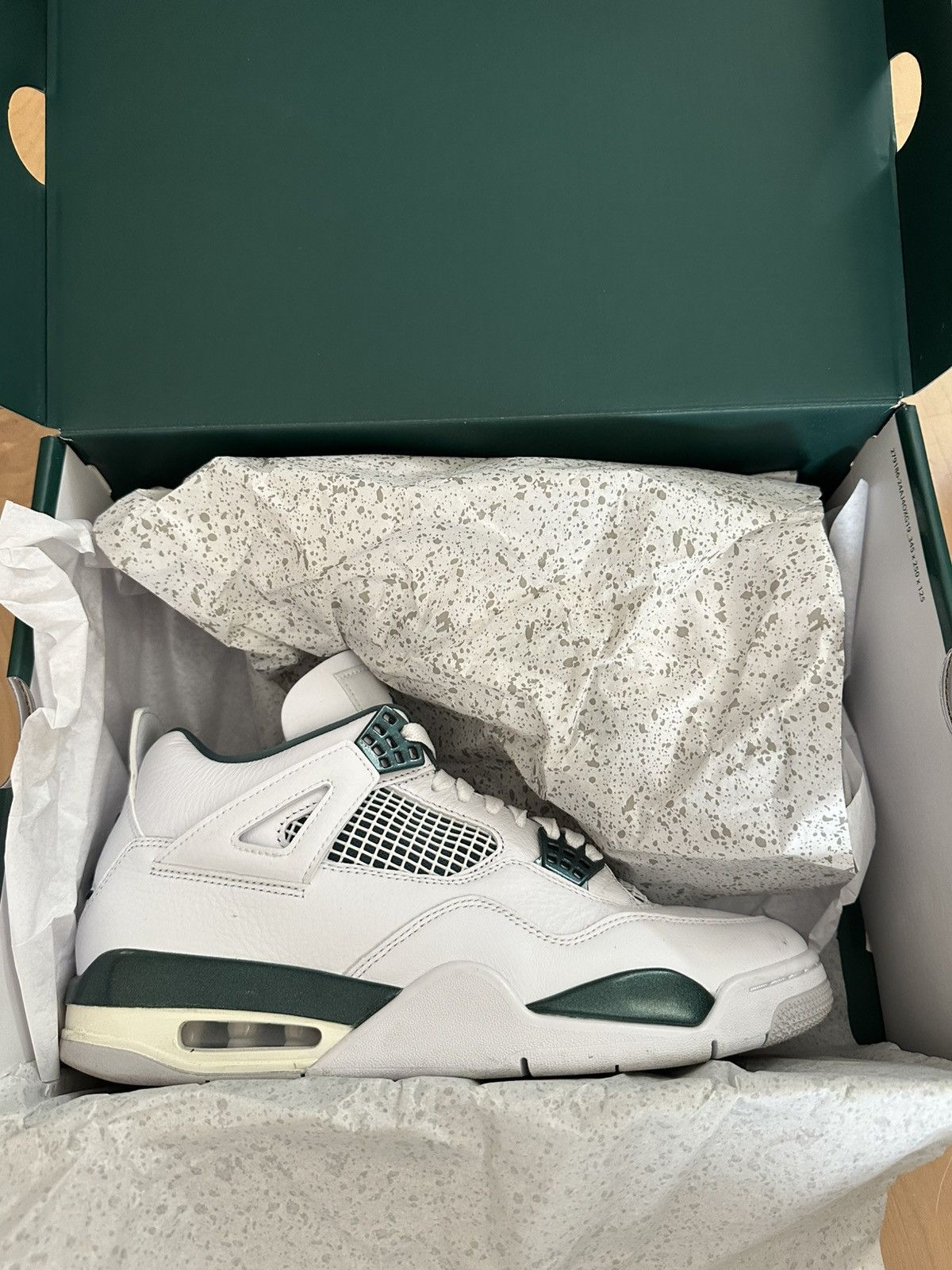 Jordan Brand Jordan 4 Oxidized Green Size US 10 / EU 43 - 1 Thumbnail
