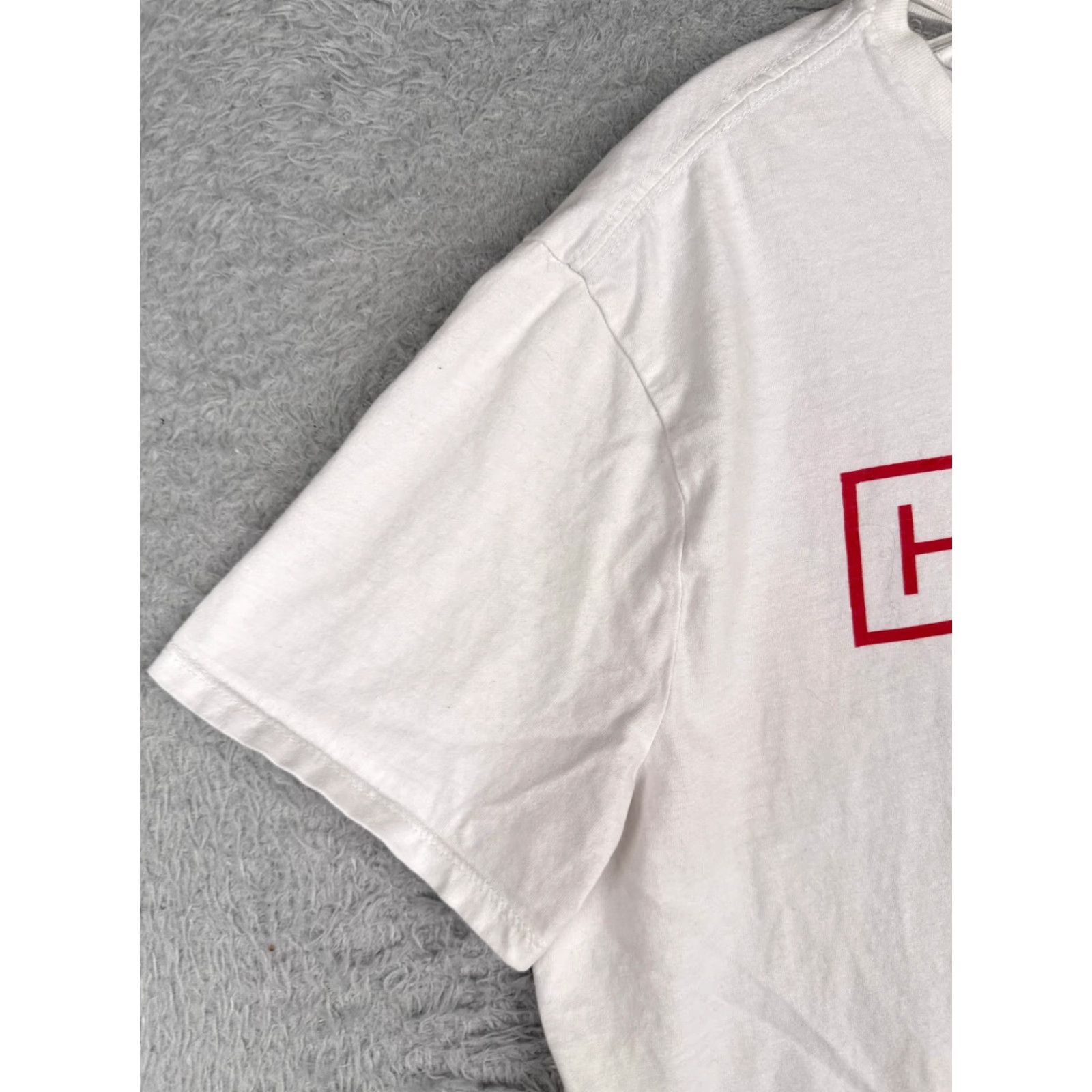 Tommy Hilfiger Tommy Hilfiger Shirt Adult Large White Crew Neck Slim Fit Spellout Logo T-Shirt Mens Size US L / EU 52-54 / 3 - 3 Thumbnail