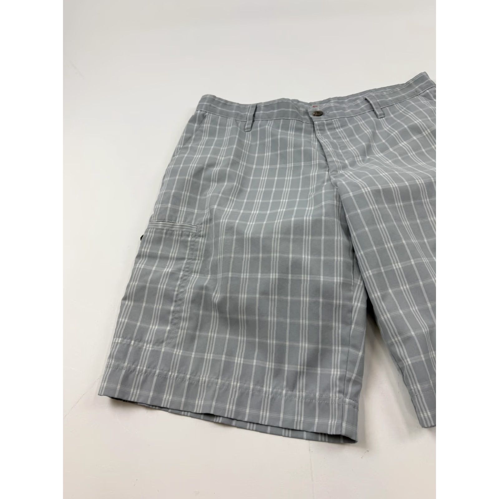 Adidas Adidas Shorts Mens 34 Gray Plaid Cargo Stretch 11 Inseam Golf Casual Outdoor Size US 34 / EU 50 - 3 Thumbnail