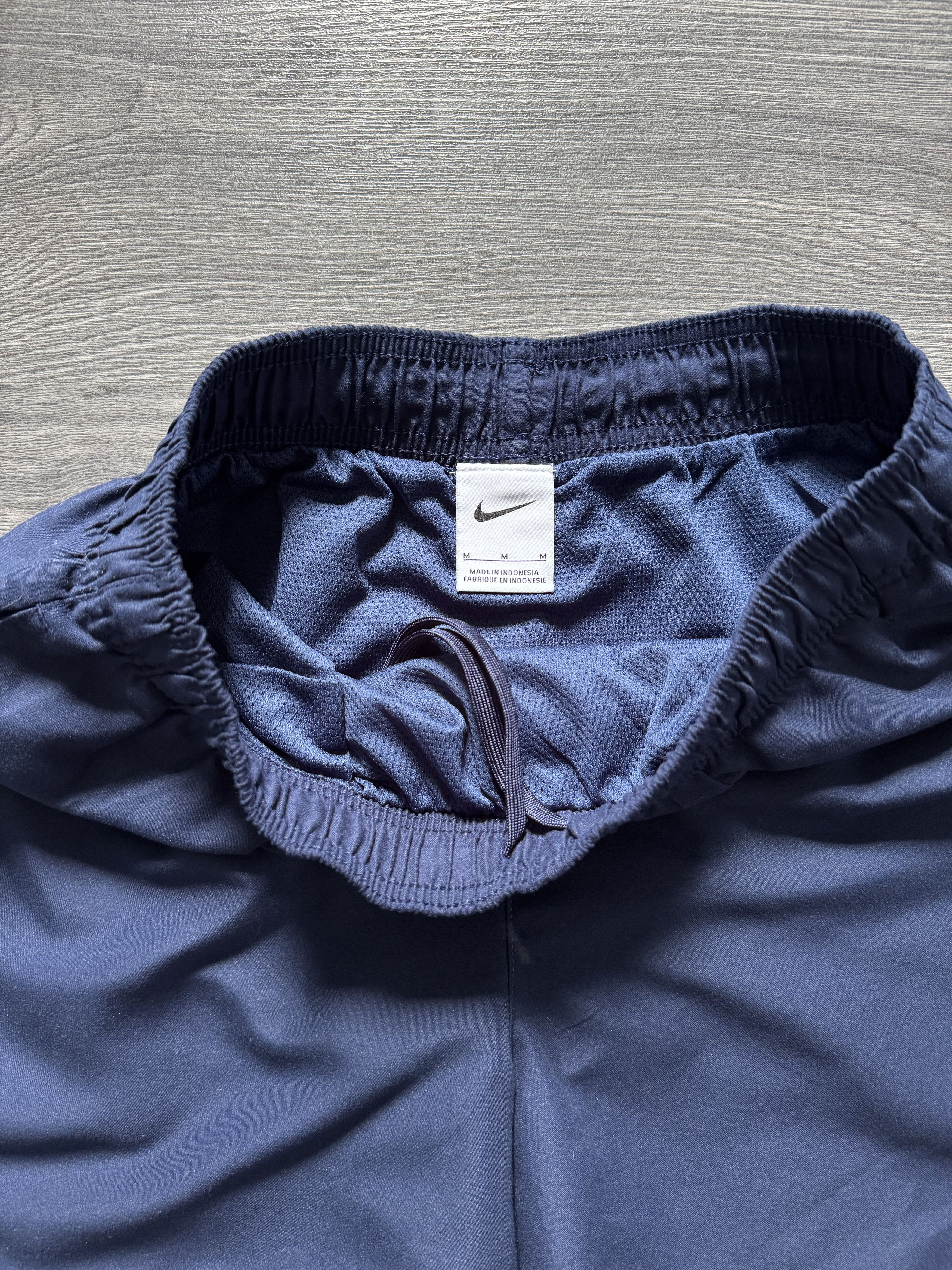 Nike Nike shorts streetwear swoosh casual y2k Size US 28 / EU 44 - 4 Thumbnail