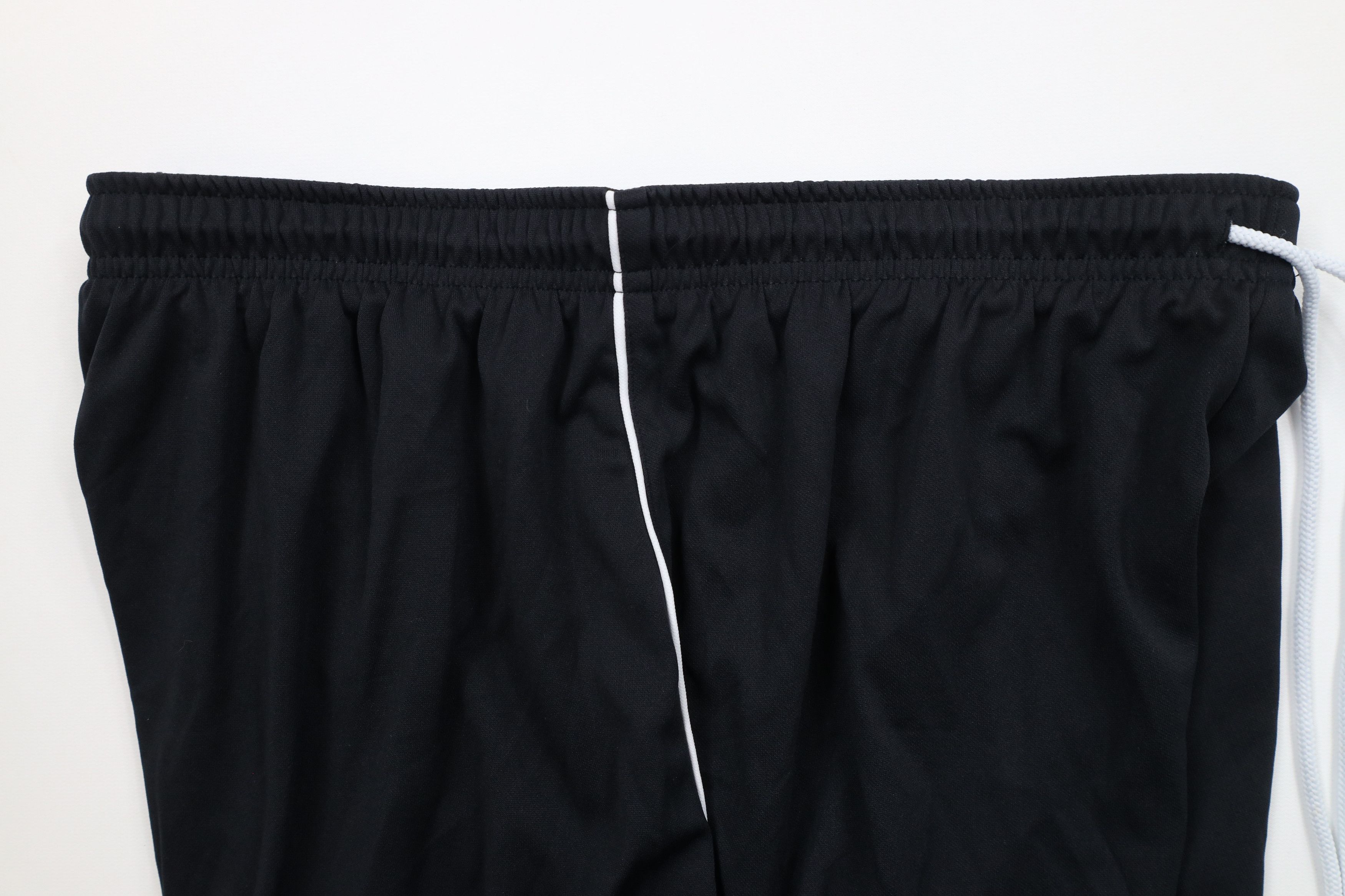 Adidas × Vintage Vintage Y2K 2004 Adidas Running Jogging Soccer Shorts Black Size US 36 / EU 52 - 7 Thumbnail