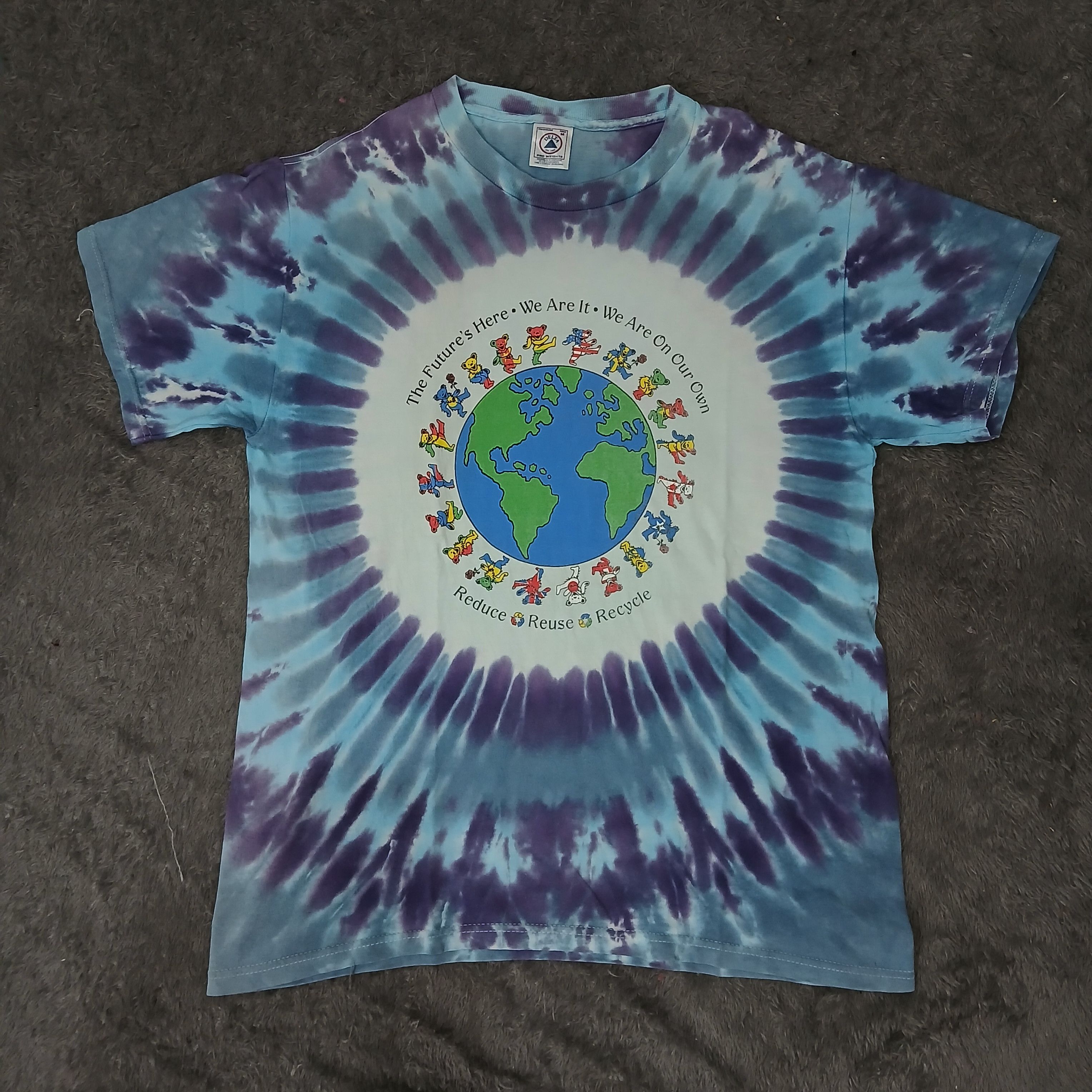 Grateful Dead 🔥Rare🔥 1992 Grateful dead reduce reuse recyle delta tag Size US L / EU 52-54 / 3 - 1 Thumbnail