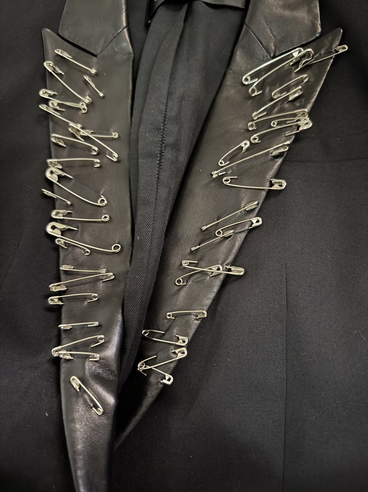 Balmain Balmain SS11 Leather Peak Lapel Safety Pin Blazer Size 36S - 3 Thumbnail