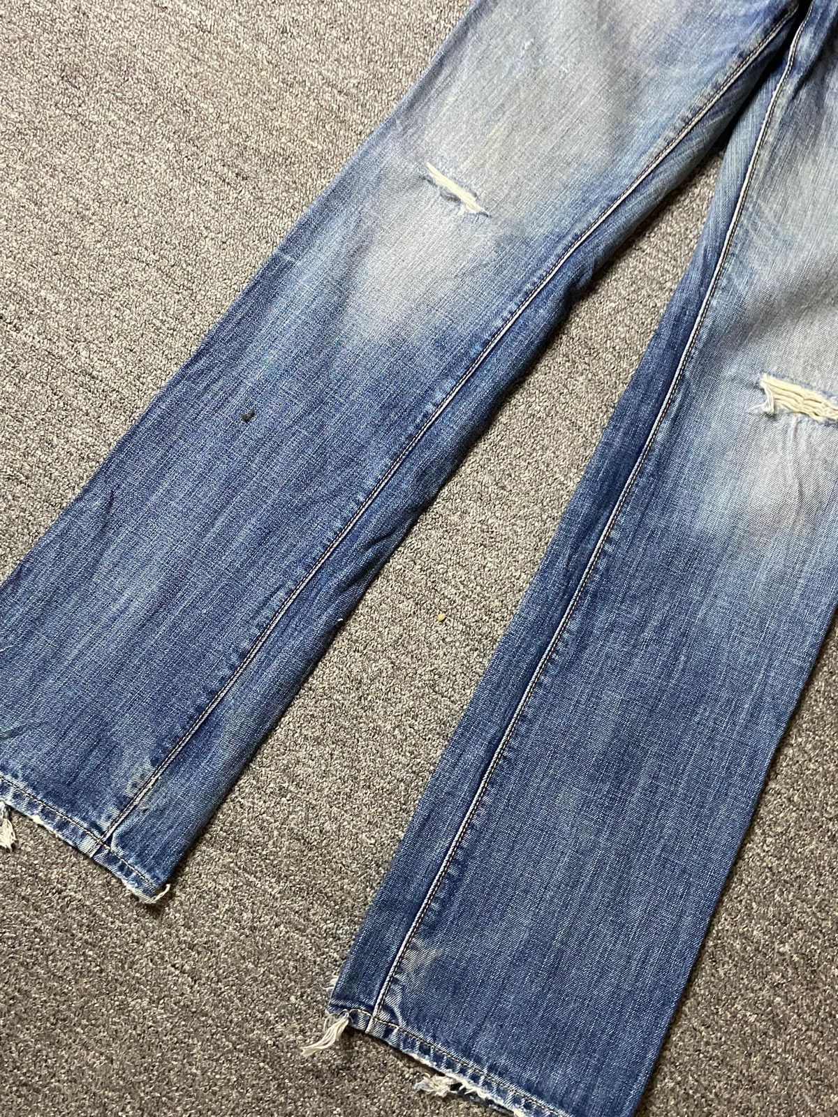 Gap × Vintage GAP 1969 Slim Fit Bootcut Ripped Jeans (123) Size US 30 / EU 46 - 11 Thumbnail