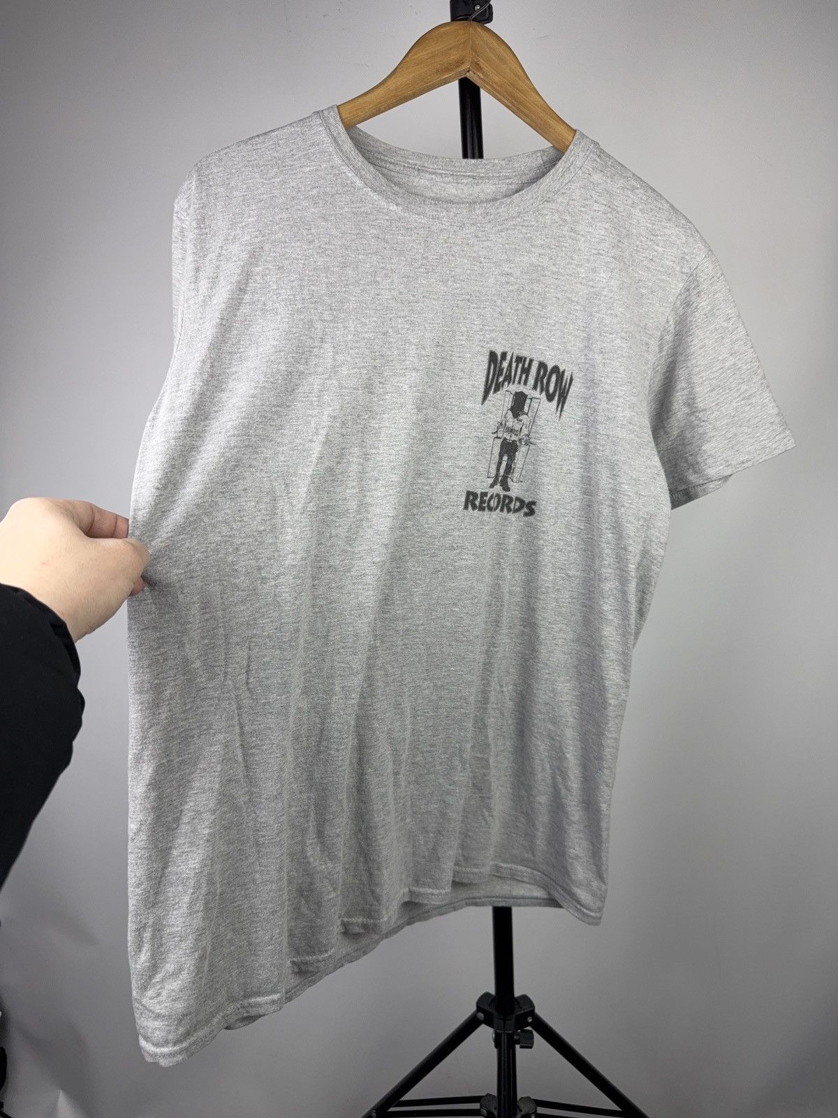 Band Tees Death Row Records Electric Chair Logo 2010-2020s T-Shirt Size US M / EU 48-50 / 2 - 3 Thumbnail