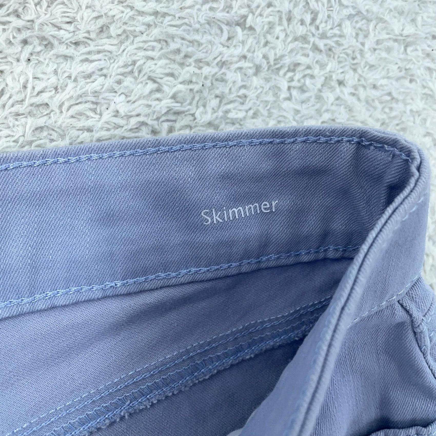 Gloria Vanderbilt Gloria Vanderbilt Womens Skimmer Shorts 12 Missy Purple Dolphin Hem Slimming Stretch Size 34" / US 12 / IT 48 - 6 Thumbnail
