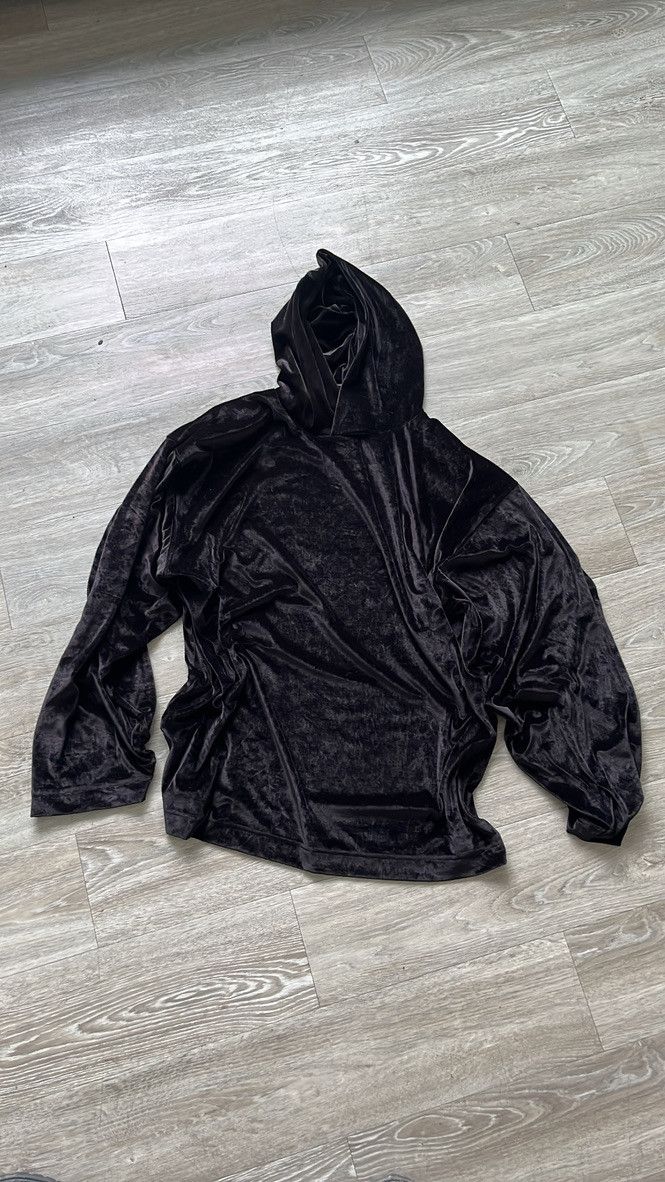 Balenciaga BALENCIAGA OVERSIZED VELOUR HOODIE Size US L / EU 52-54 / 3 - 3 Thumbnail