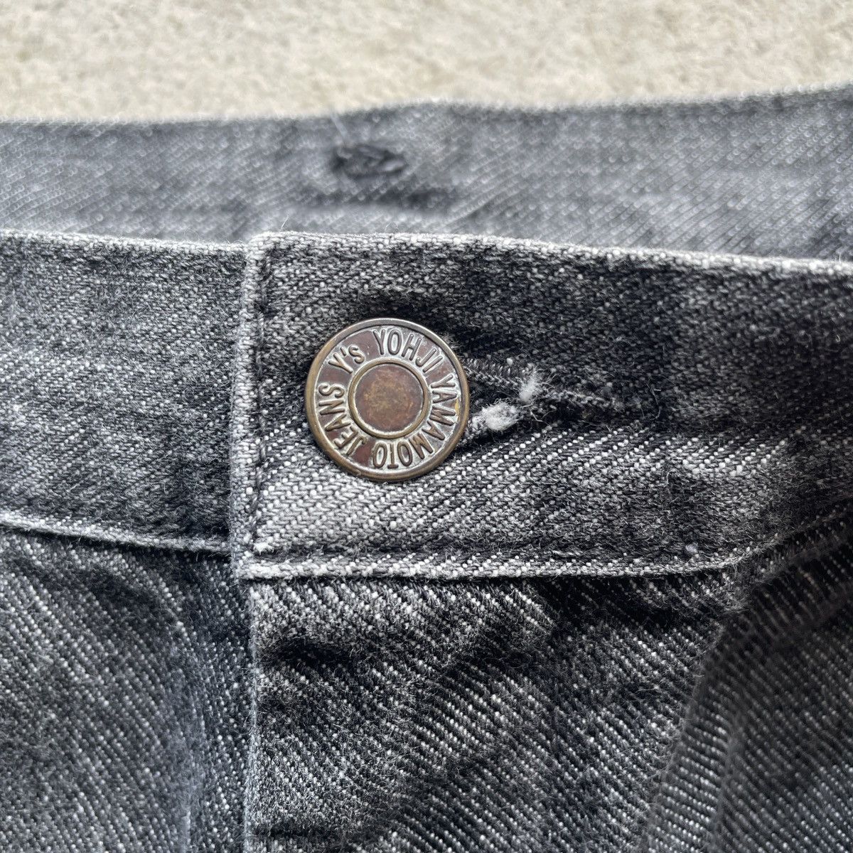 Yohji Yamamoto Vintage Y’S YOHJI YAMAMOTO Jeans Black Faded Denim Pants W30 Size US 30 / EU 46 - 7 Thumbnail