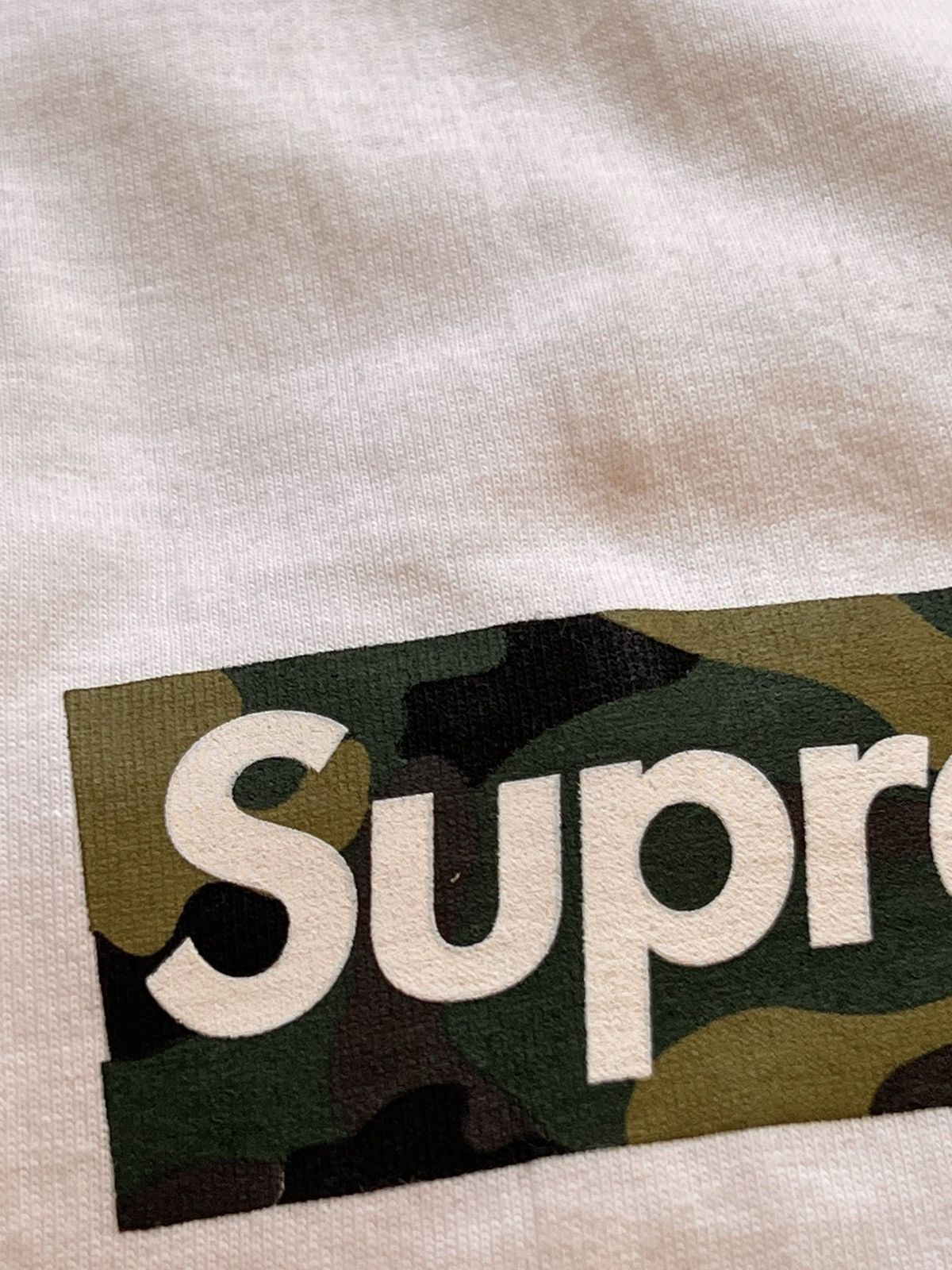 Supreme XL Supreme box logo tee camo T-shirt fw23 white short Size US XL / EU 56 / 4 - 7 Thumbnail