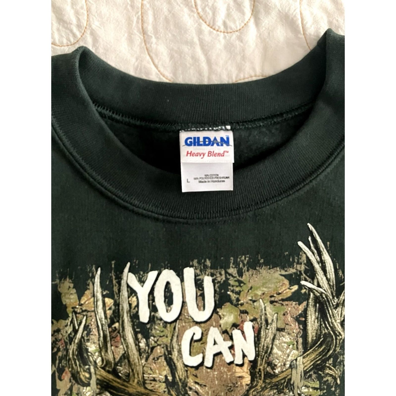 Gildan NATURE Wildlife Deer Graphic Sweatshirt Men’s Large Hunting Shirt Humorous Gildan Green 90s Animals Outdoors Moose Head Vintage Logo Sweatshirt Mens Size US L / EU 52-54 / 3 - 2 Thumbnail