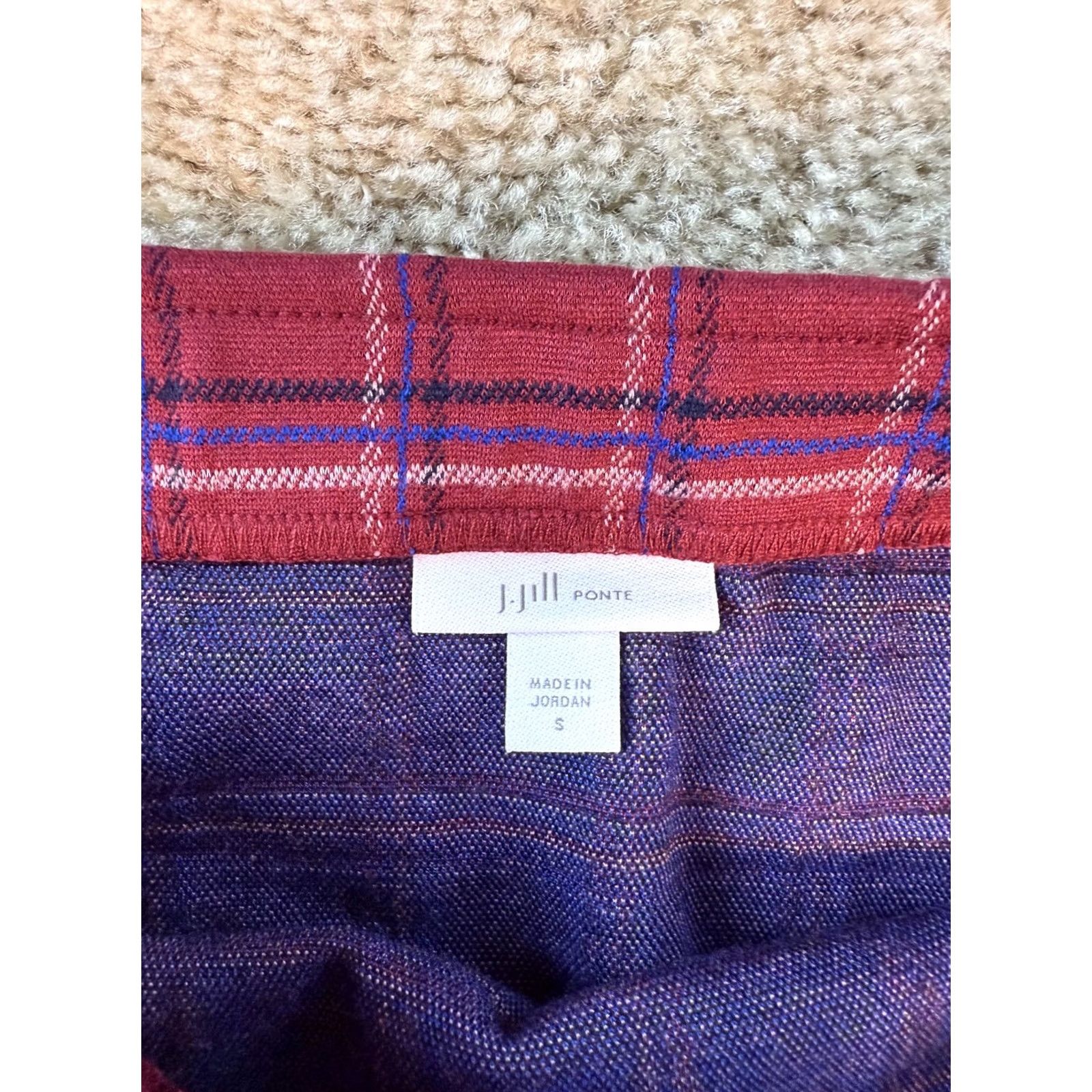 J. Jill J Jill Skirt Womens Size Small Red Plaid Pencil Stretch Knit D269 Size 28" / US 6 / IT 42 - 3 Thumbnail