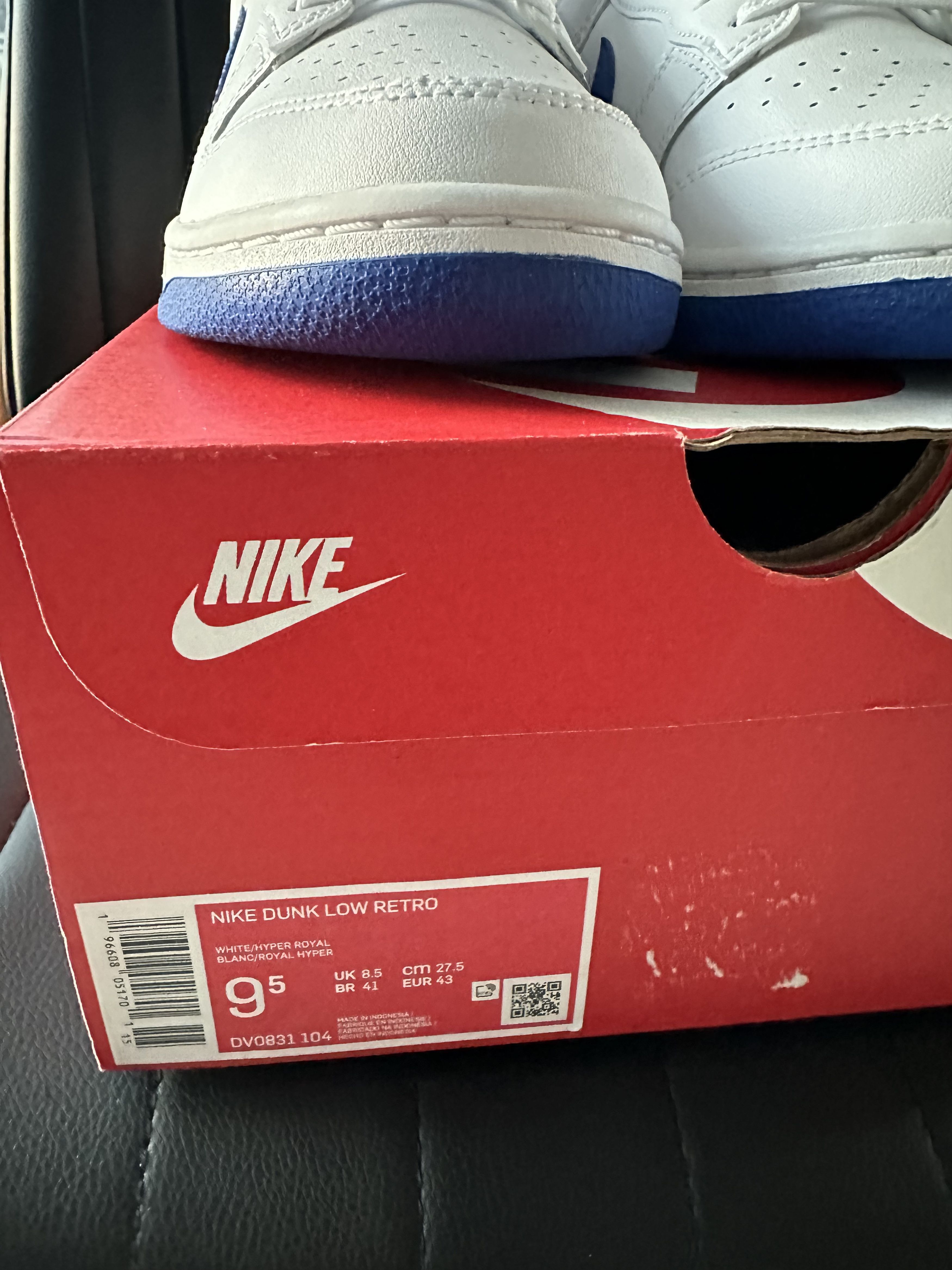 Nike NIKE DUNK LOW RETRO "HYPER ROYAL" Size US 9.5 / EU 42-43 - 4 Thumbnail