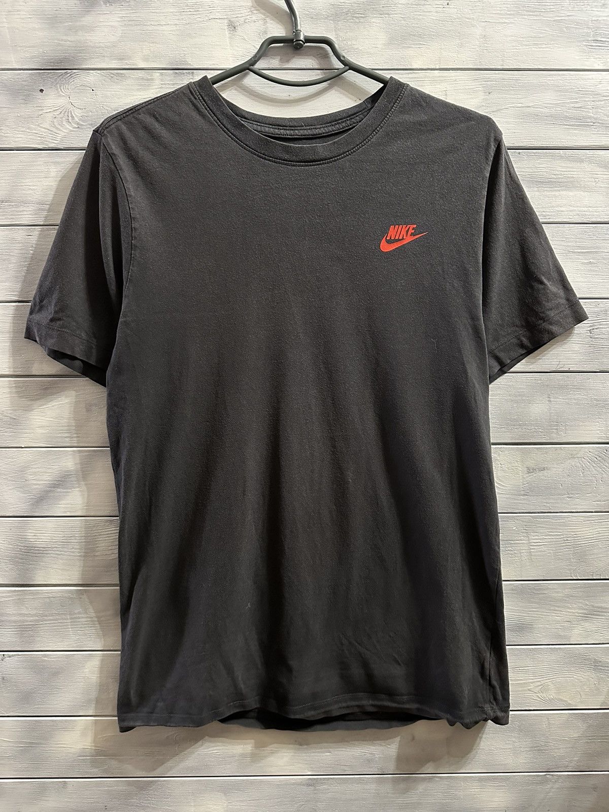 Nike Rare T-Shirt Nike Just Do It Japan Style. Y2K drill swoosh Size US S / EU 44-46 / 1 - 3 Thumbnail