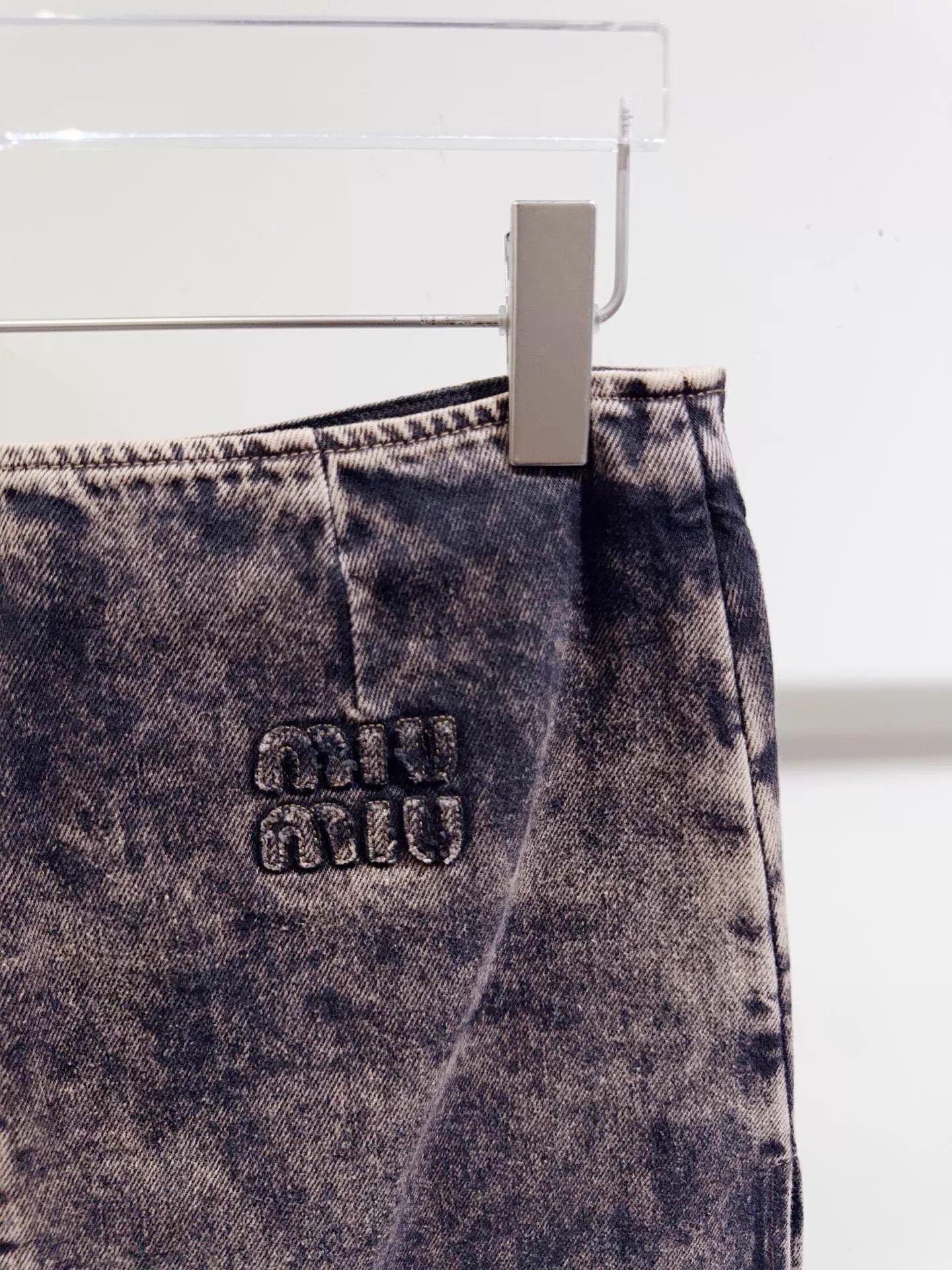Miu Miu MIUMIU Distressed TieDye Black/Gray Denim Skirt36 Size 25" / US 0 / IT 36 - 3 Thumbnail