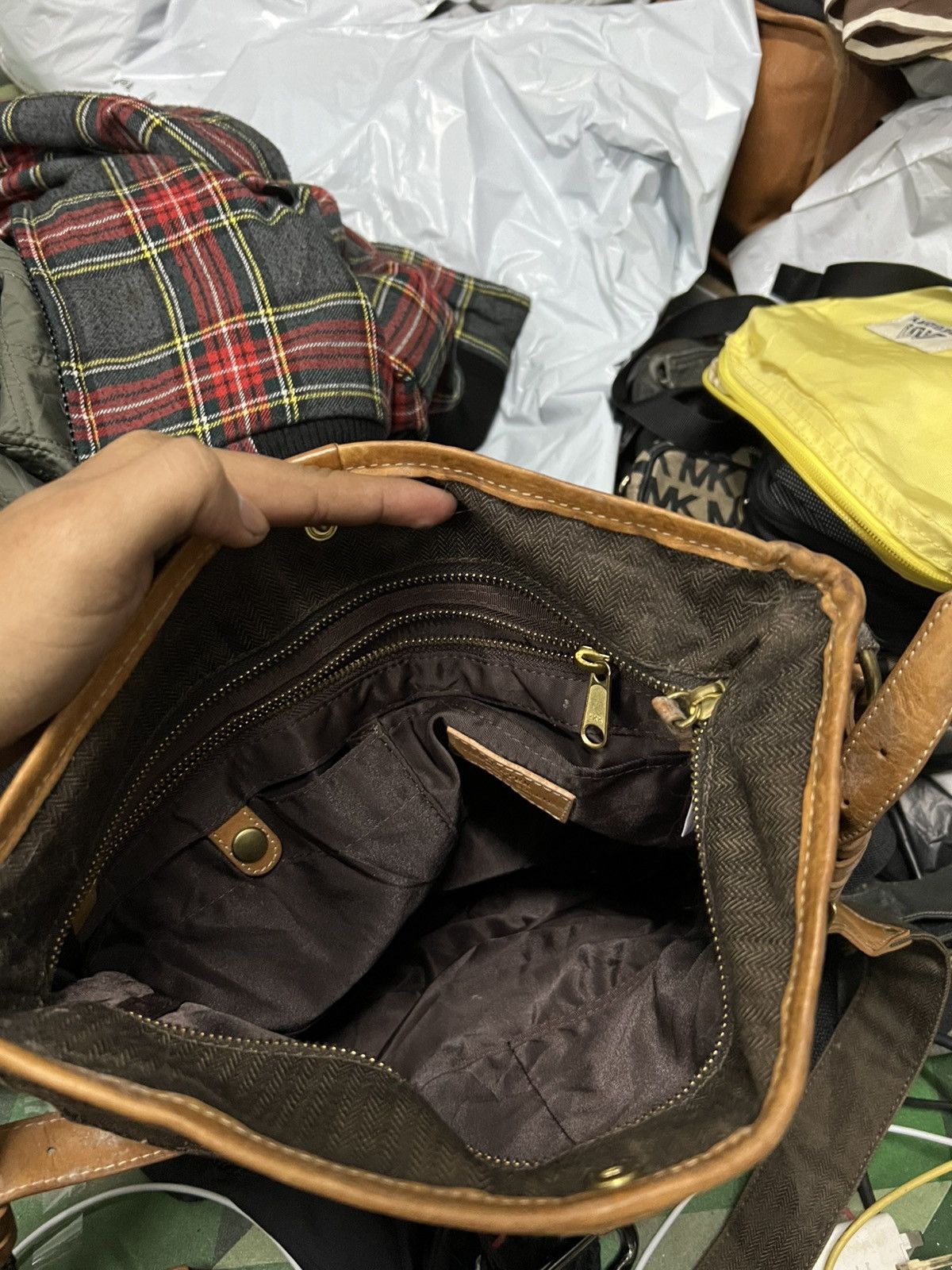 Porter × Vintage Porter Yoshida Denim Very Rare Size ONE SIZE - 6 Thumbnail