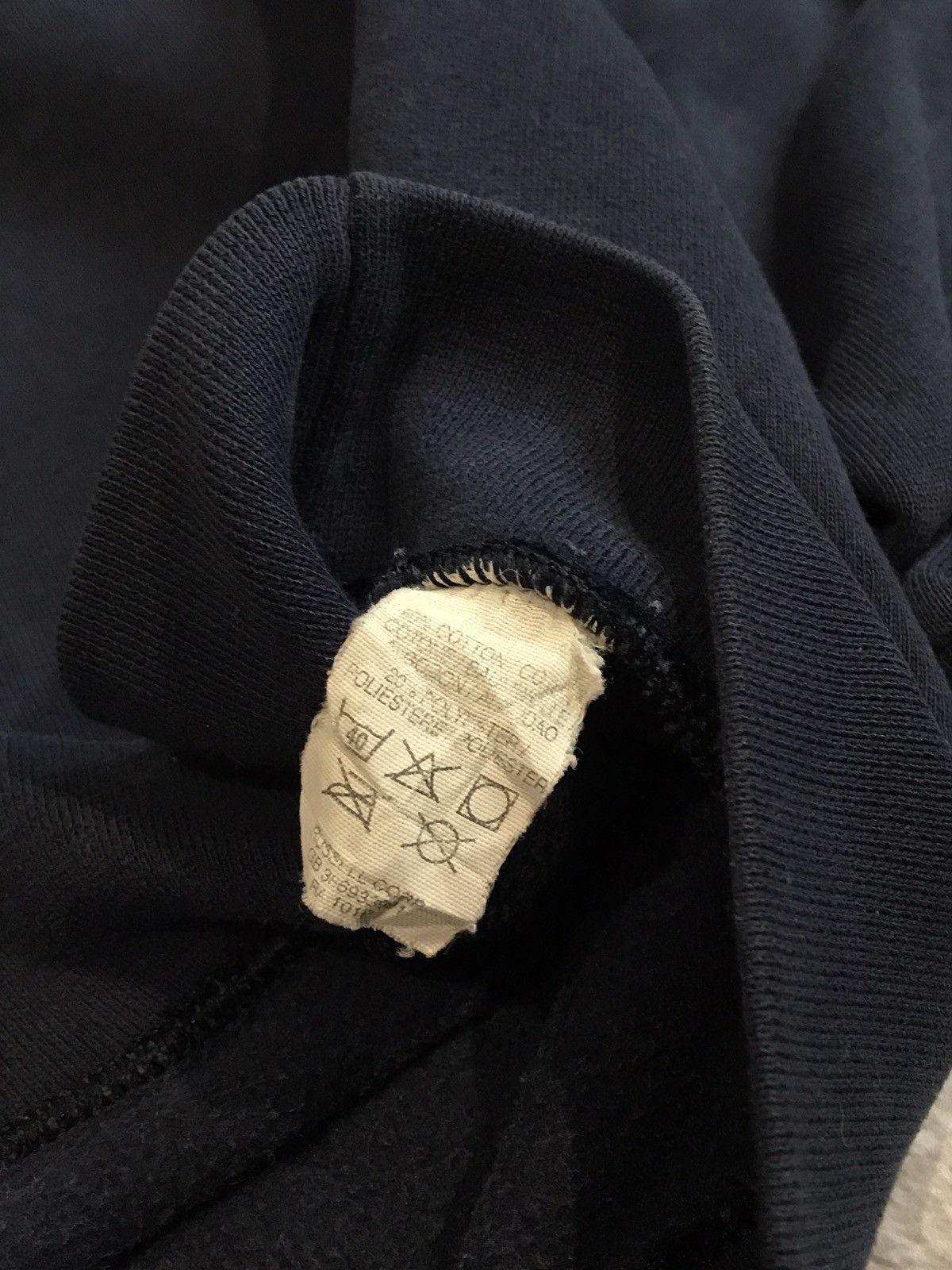 Russell Athletic × Vintage Vintage Sweatshirt Russel Athletic Faded Embroiled Logo M Size US M / EU 48-50 / 2 - 5 Thumbnail