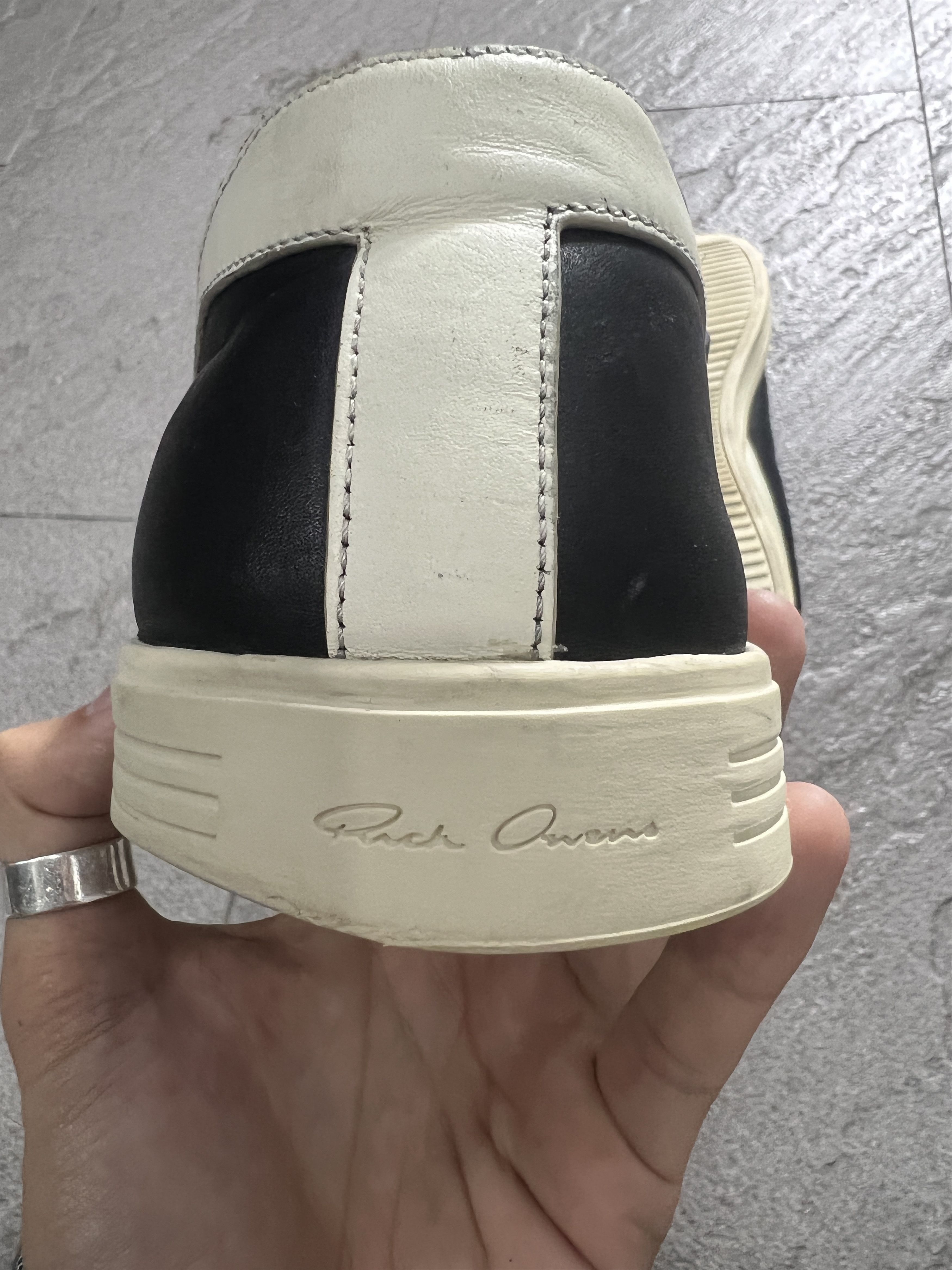 Rick Owens Rick Owens Low Sneakers Black Leather Milk Sole EU43 Size US 10 / EU 43 - 5 Thumbnail