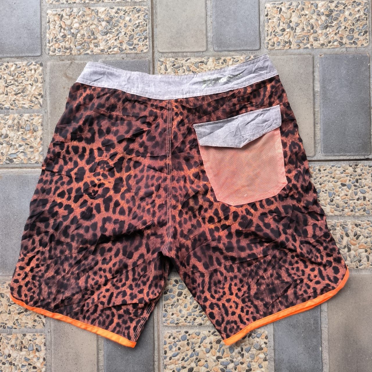 Hurley Hurley Phantom Leopard Board Shorts Size US 30 / EU 46 - 2 Thumbnail