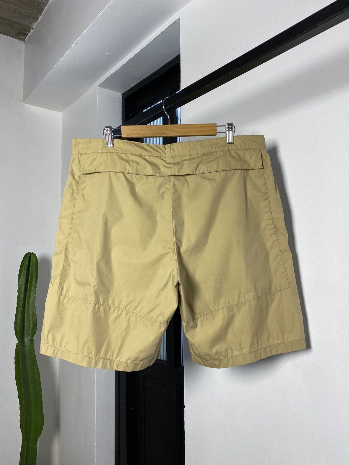 Designer × Prada Prada shorts Size US 38 / EU 54 - 4 Thumbnail