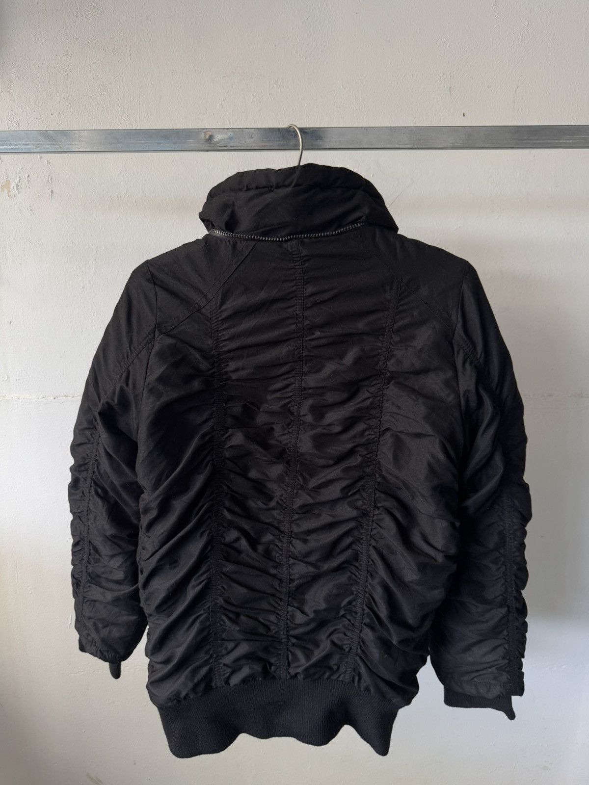 Japanese Brand Japanese Brand Like LGB Wrinkle Hooded Bondage Padded Jacket Size US L / EU 52-54 / 3 - 7 Thumbnail