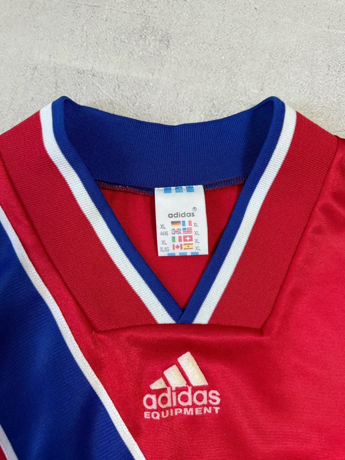 Adidas Vintage Adidas FC Bayern Munich 1993/1994 Home Soccer Jersey Size US XL / EU 56 / 4 - 7 Thumbnail