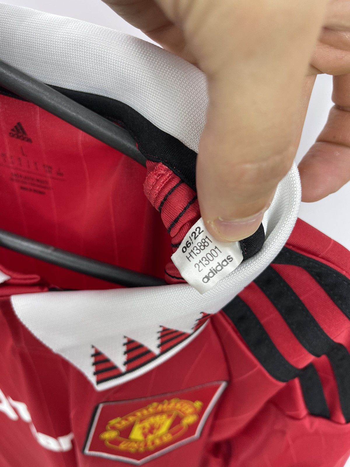 Adidas Manchester United Football Shirt Size L Red 2022/23 Adidas Size US L / EU 52-54 / 3 - 5 Thumbnail