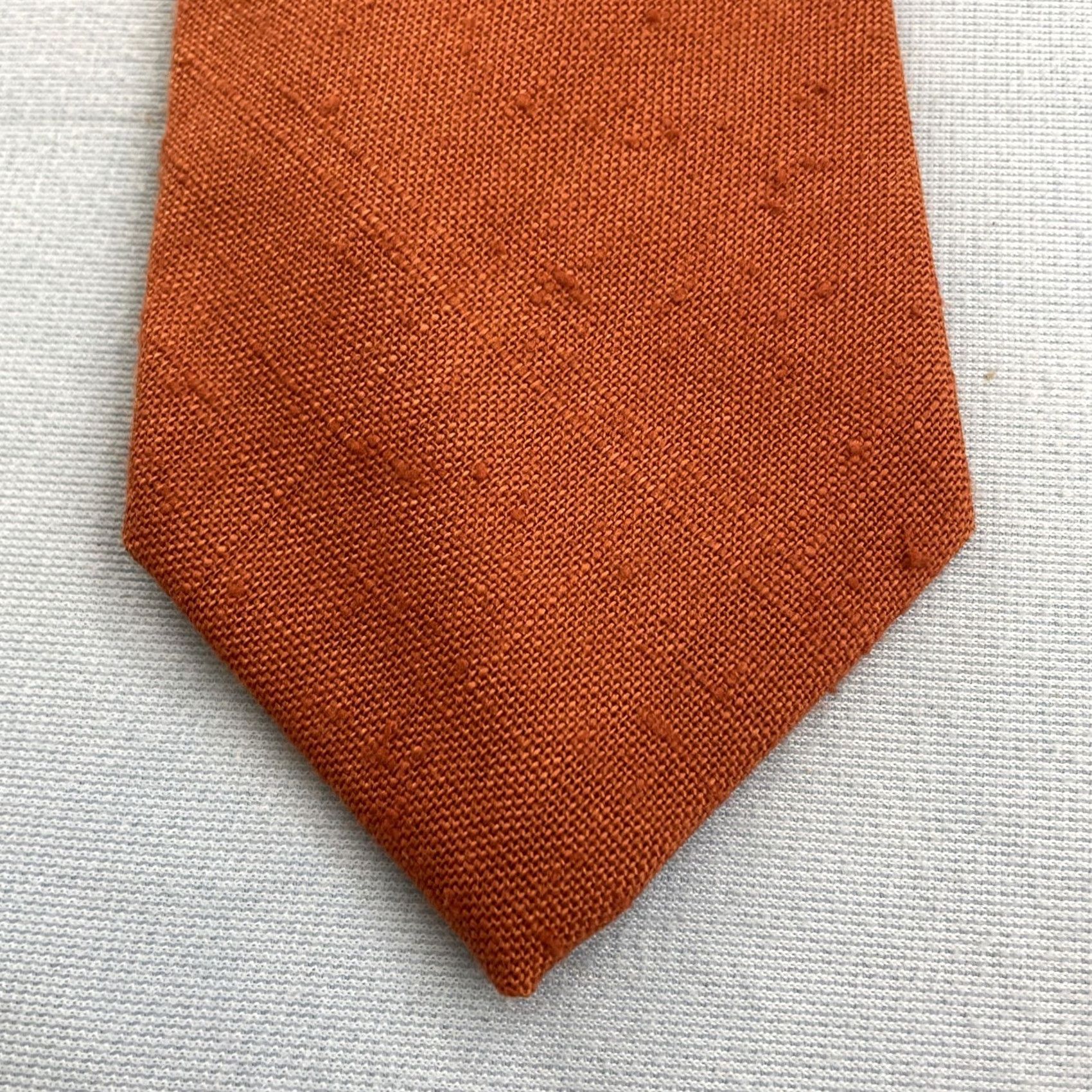 Vintage VTG Macy's Mens Store Robert Stewart Solid Rust Orange Silk NeckTie 3x57 Vintage Necktie Tie Men Size ONE SIZE - 2 Thumbnail