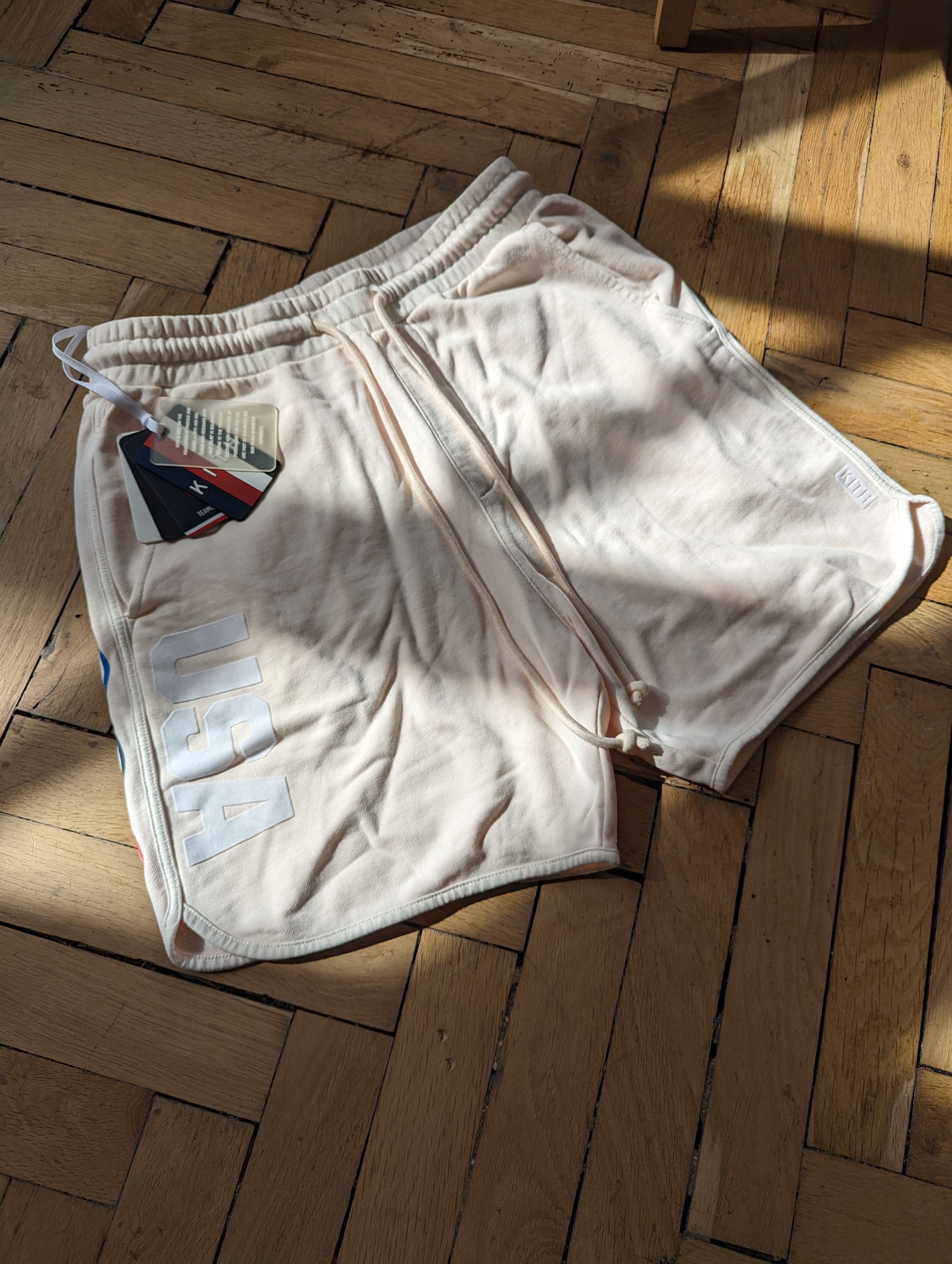 Kith Short kith team usa 5 rings pink blossom Size US 30 / EU 46 - 1 Thumbnail
