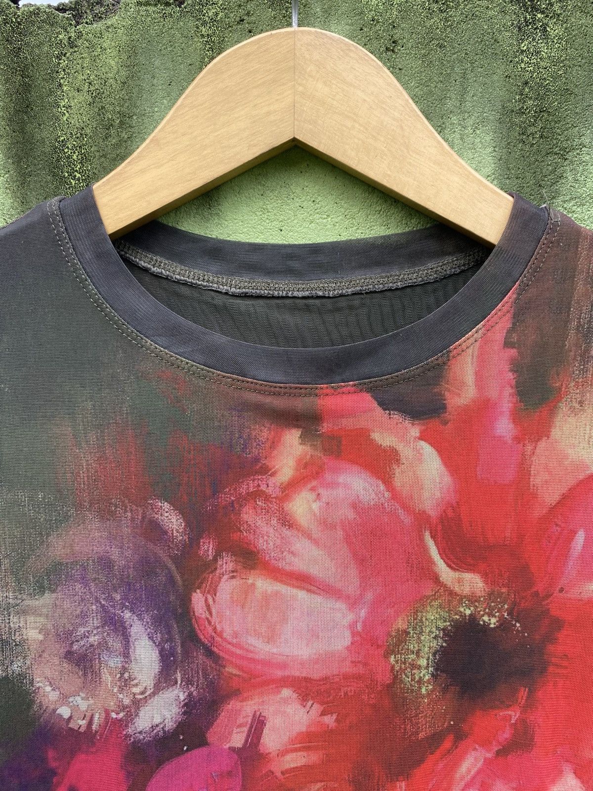 Japanese Brand H&D Artistic Floral Painting Dark Tone Tee Grunge Aesthetic Size L / US 10 / IT 46 - 2 Thumbnail