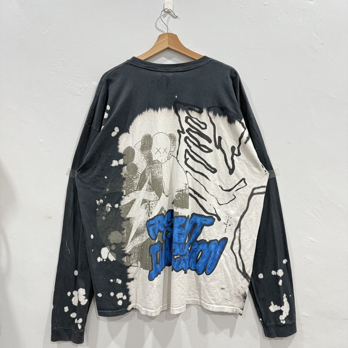 Fragment Design Cactus Jack Travis Scott x Fragment x Kaws Longsleeve Tee Size US XXL / EU 58 / 5 - 2 Thumbnail