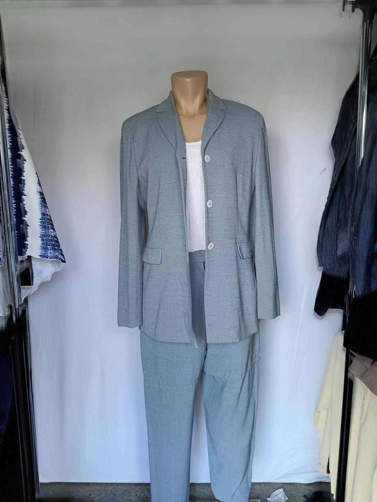 Designer Stylish Josephine Chaus Women's Suit Set - Size 8 - Gray Size M / US 6-8 / IT 42-44 - 1 Thumbnail
