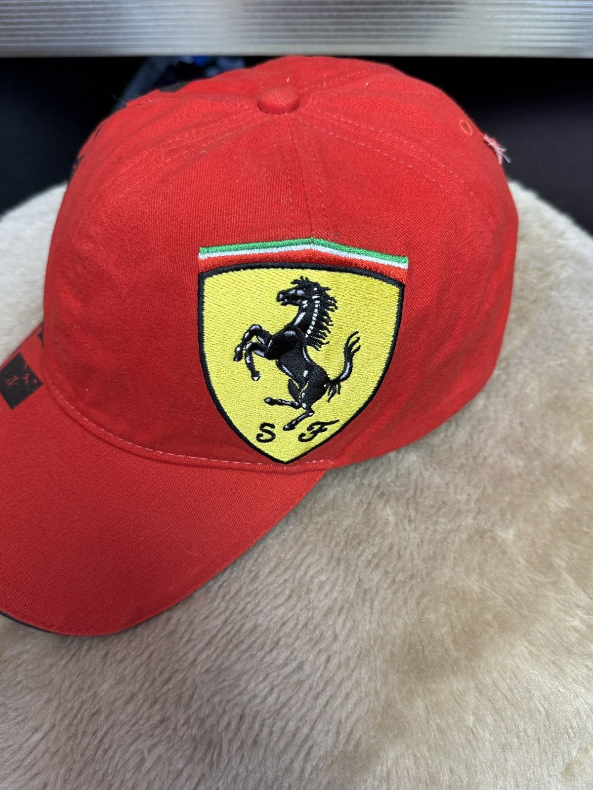 Ferrari Ferrari Scuderia Formula 1 racing F1 Kimi Raikkonen cap Size ONE SIZE - 3 Thumbnail