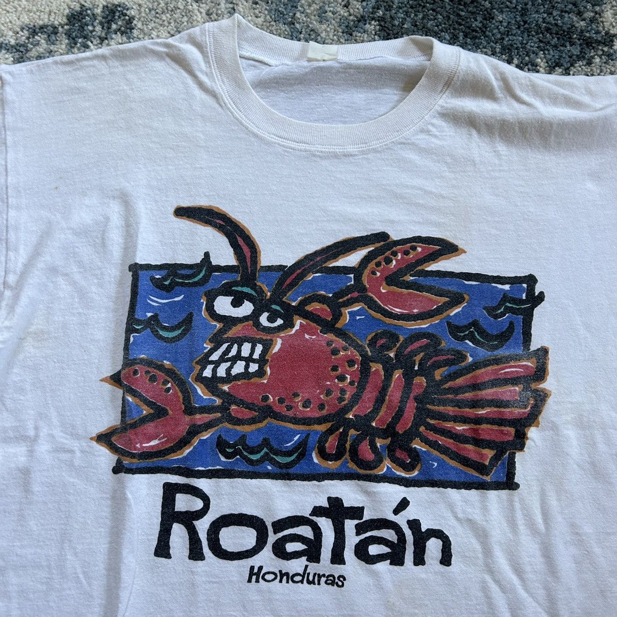 Vintage 90s Roatán Honduras CARTOON LOBSTER WiDE BOXY SOUVENiR TEE Size US L / EU 52-54 / 3 - 2 Thumbnail