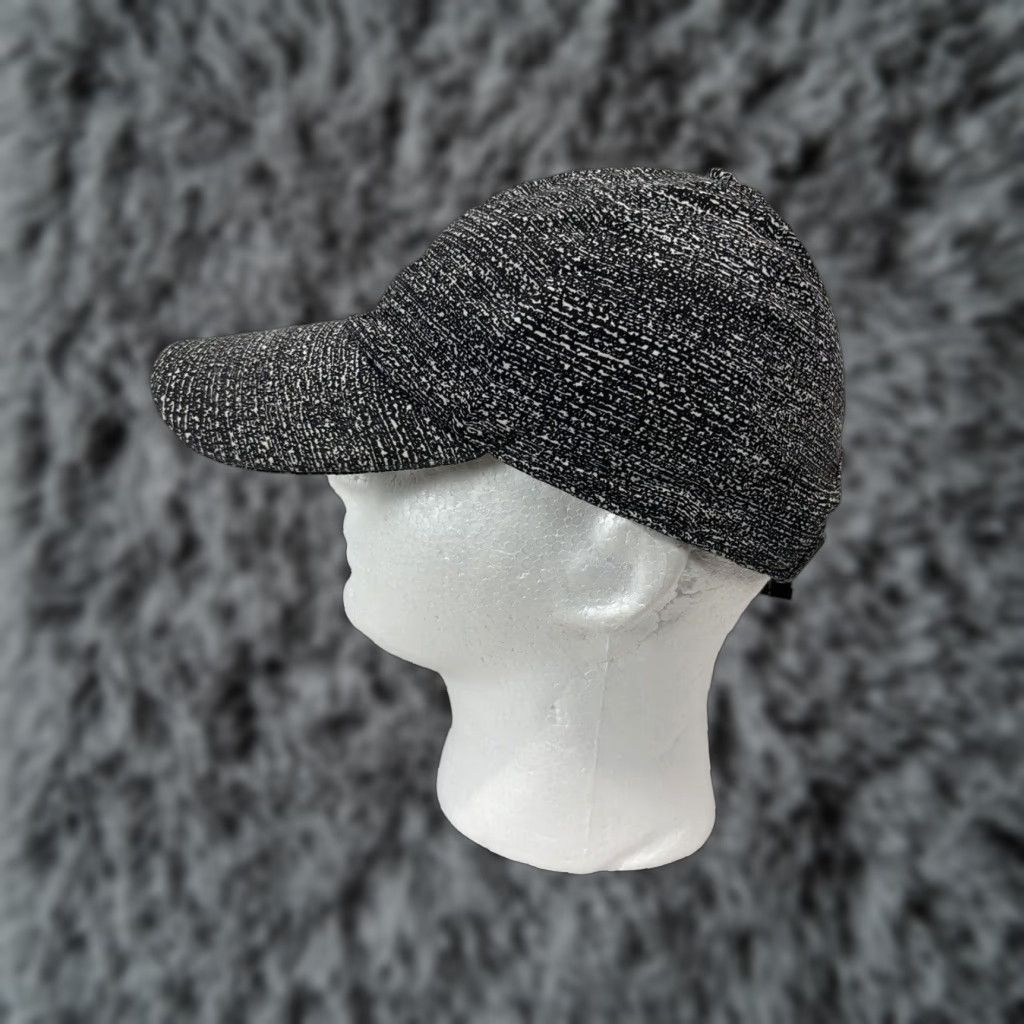 Lululemon Lululemon Athletica Baseball Hat Cap Black Grey Adjustable VGUC Womens One Size Black Gray Polyester Blend Baseball Cap HaT Women VGUC Size ONE SIZE - 1 Thumbnail
