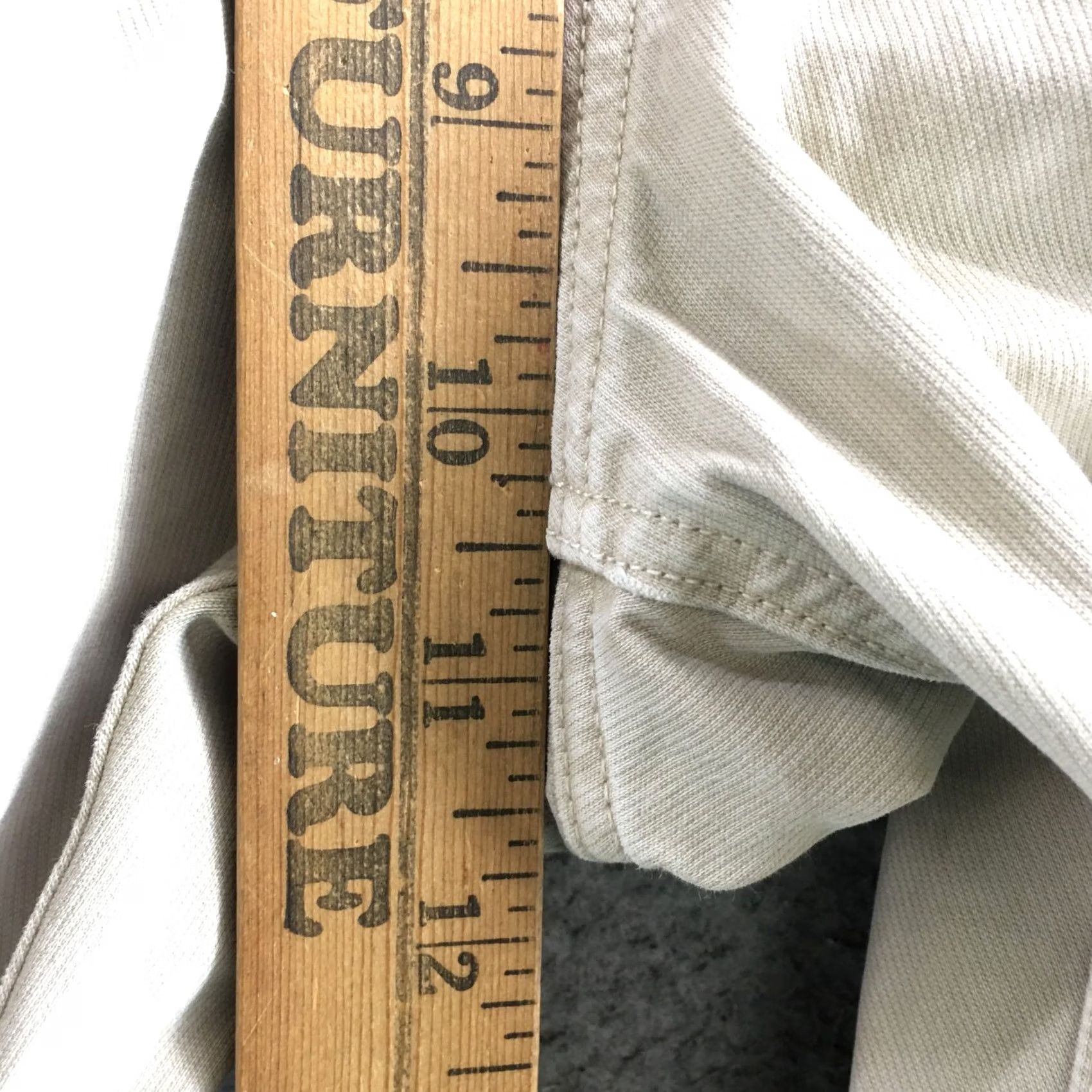 Banana Republic Banana Republic Jeans Mens 32" Waist Straight Fit Denim Beige Mid Rise 5-Pocket Regular Inseam 31.5in Size US 32 / EU 48 - 7 Thumbnail