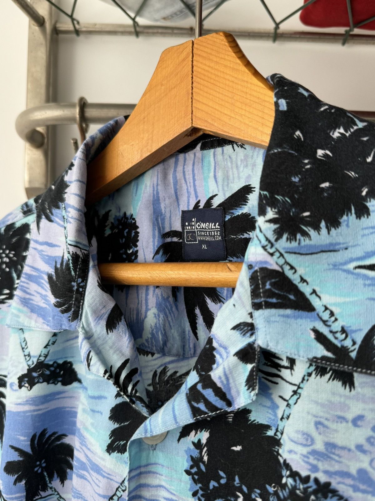 O'Neill × Vintage Vintage O’Neill Surfboarding Hawaiian Aloha Button Shirt Size US XL / EU 56 / 4 - 4 Thumbnail