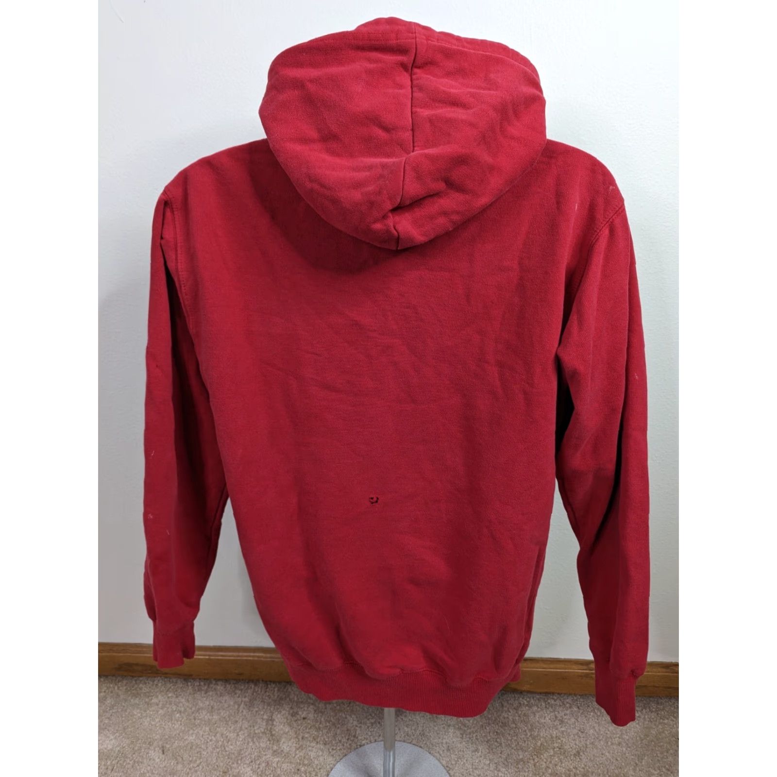 Vintage VINTAGE Wisconsin Badger Hoodie Unisex Adults Hoodie Medium Red Distressed Hooded Sweatshirt Size US S / EU 44-46 / 1 - 3 Thumbnail