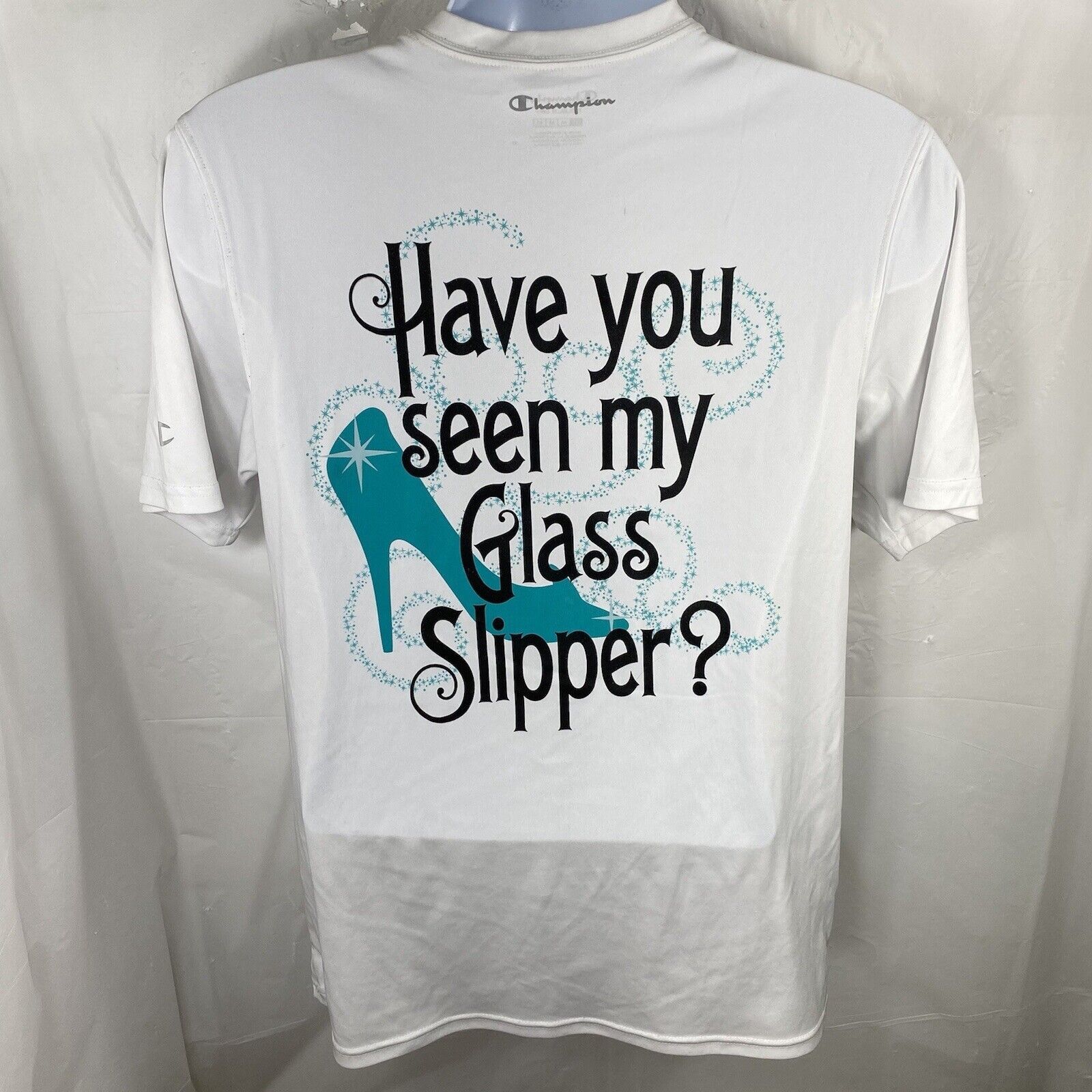 Champion Champion RunDisney T Shirt 2015 Glass Slipper Challenge Size US M / EU 48-50 / 2 - 7 Thumbnail