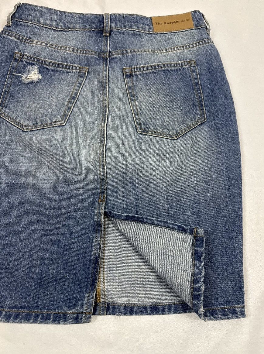 The Kooples Distressed / Ripped Denim Pencil Skirt Size 25" / US 0 / IT 36 - 7 Thumbnail